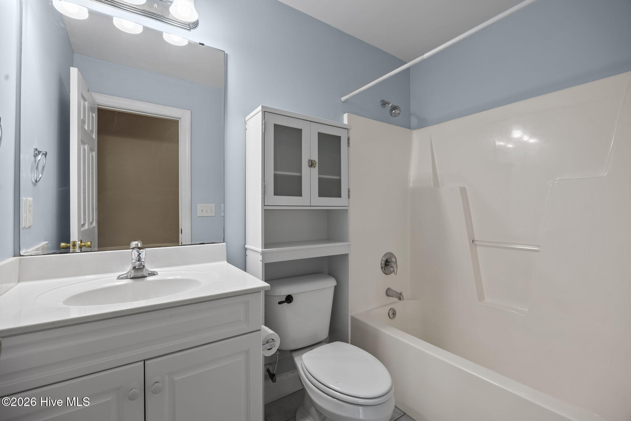 100564597 | Photo 27