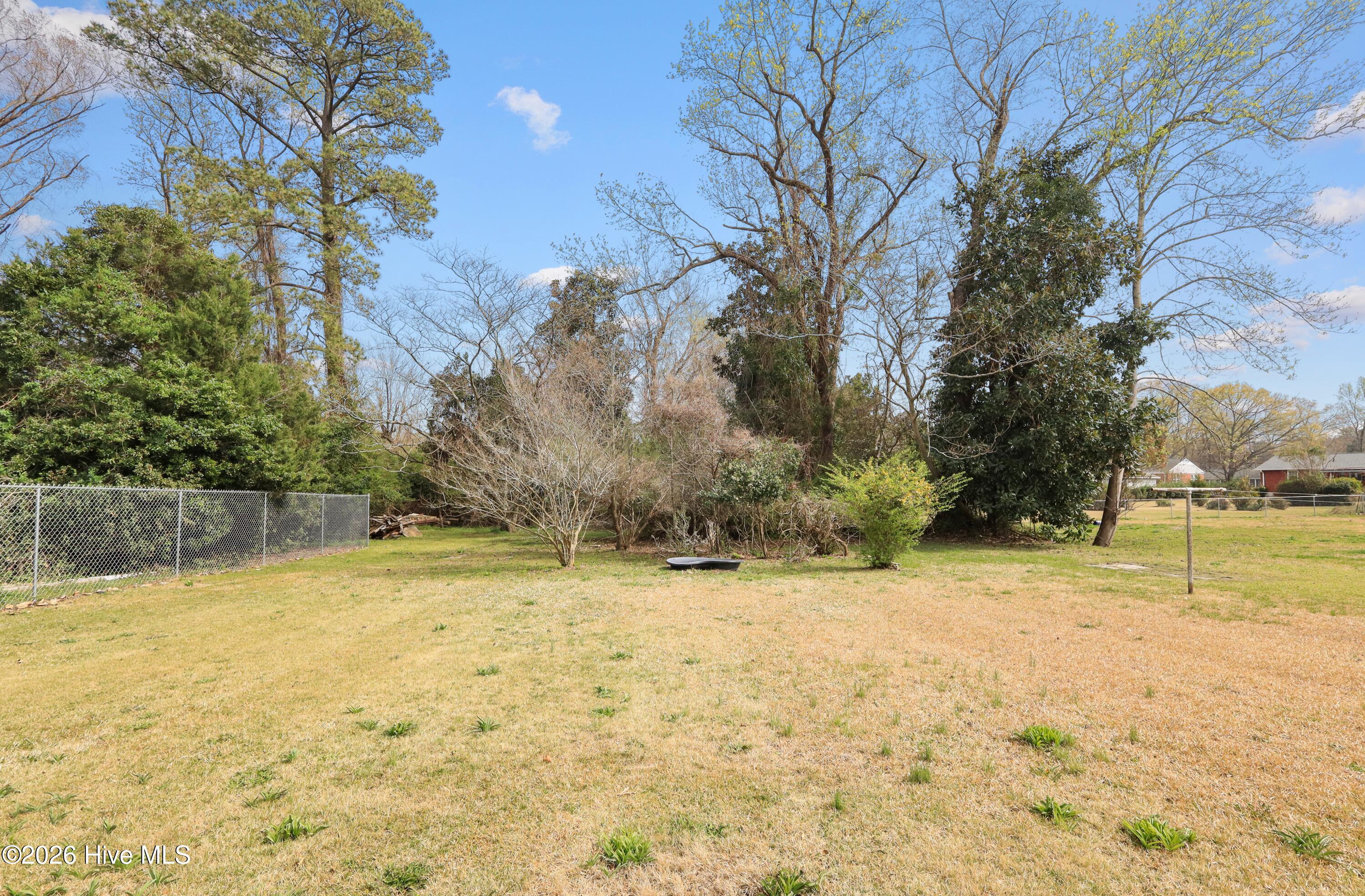 100562432 | Photo 36