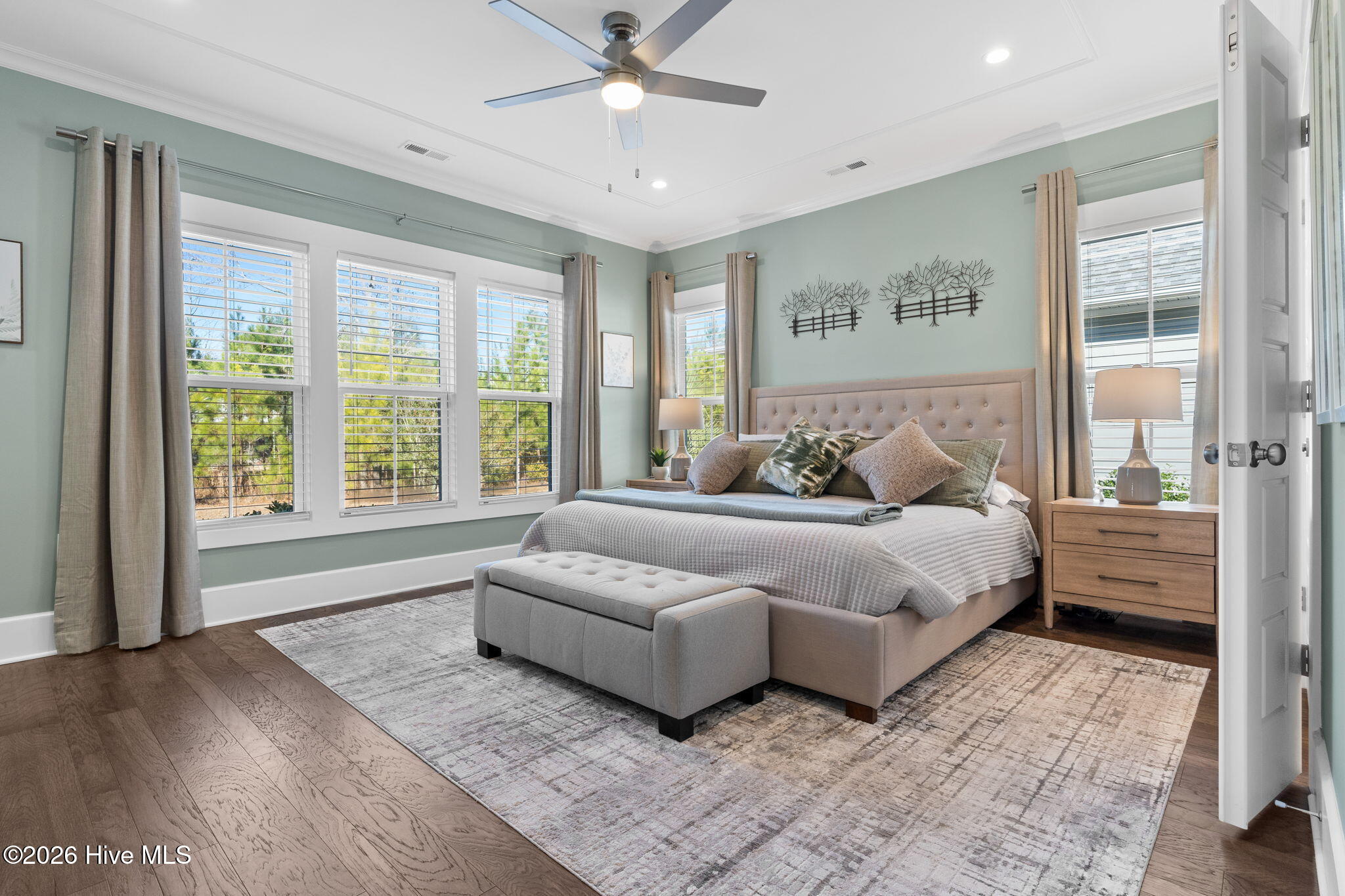 100552042 | Photo 21