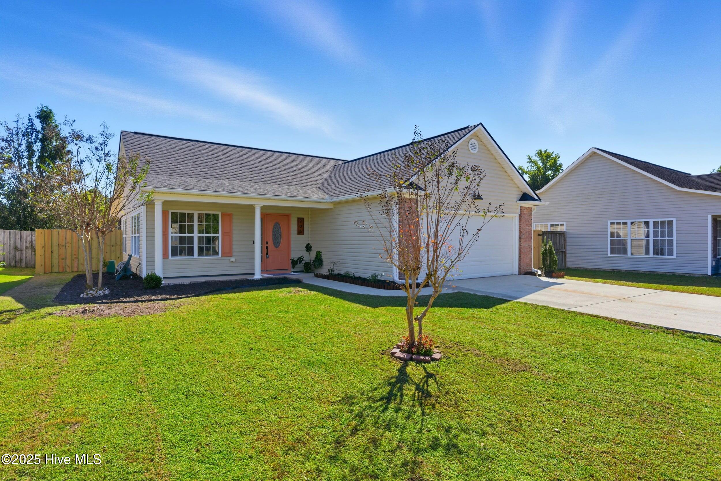 205 Gardenview Court NE, Leland, NC 28451 – photo 4: 4_205 gardenview ct-0004