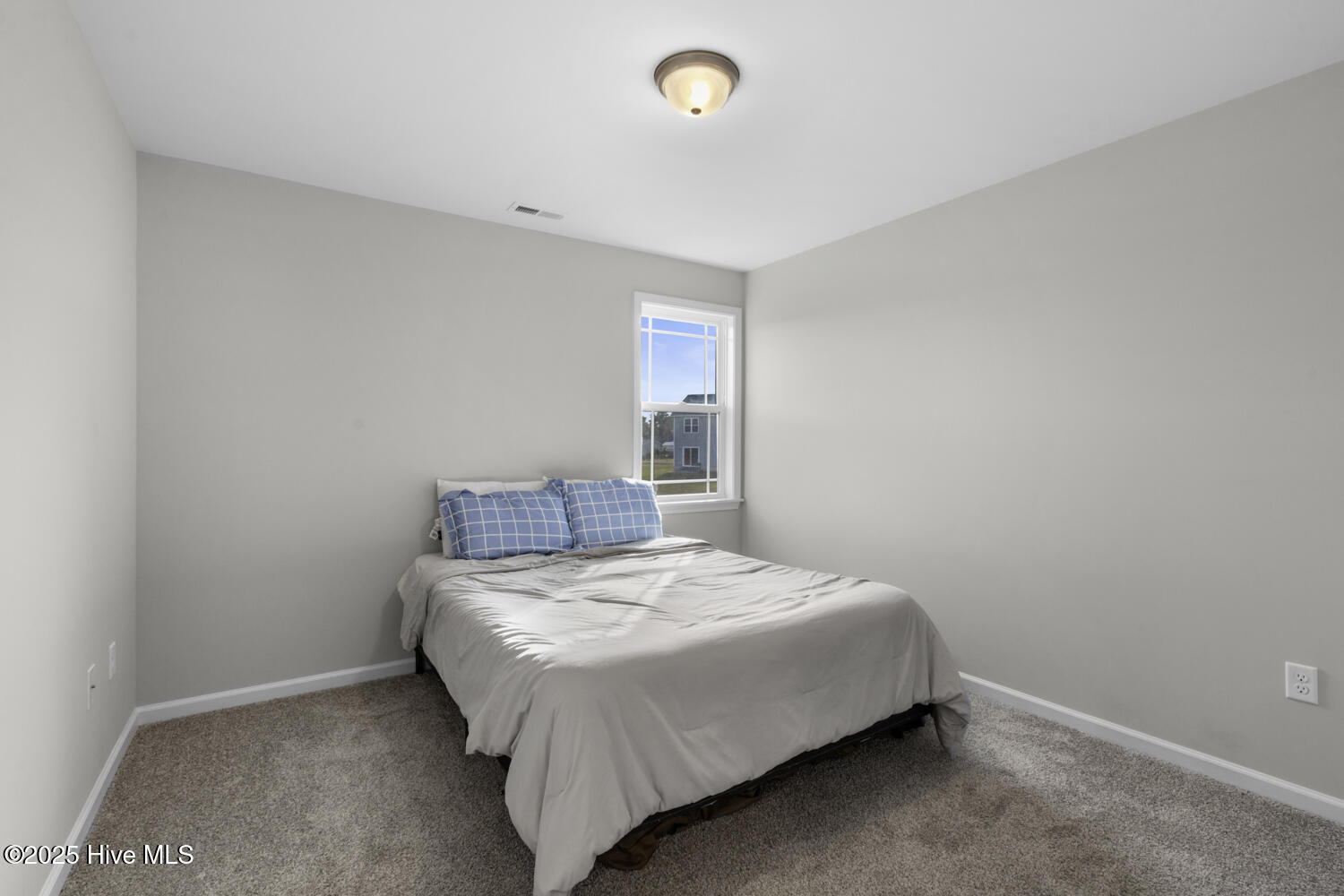 100542191 | Photo 21