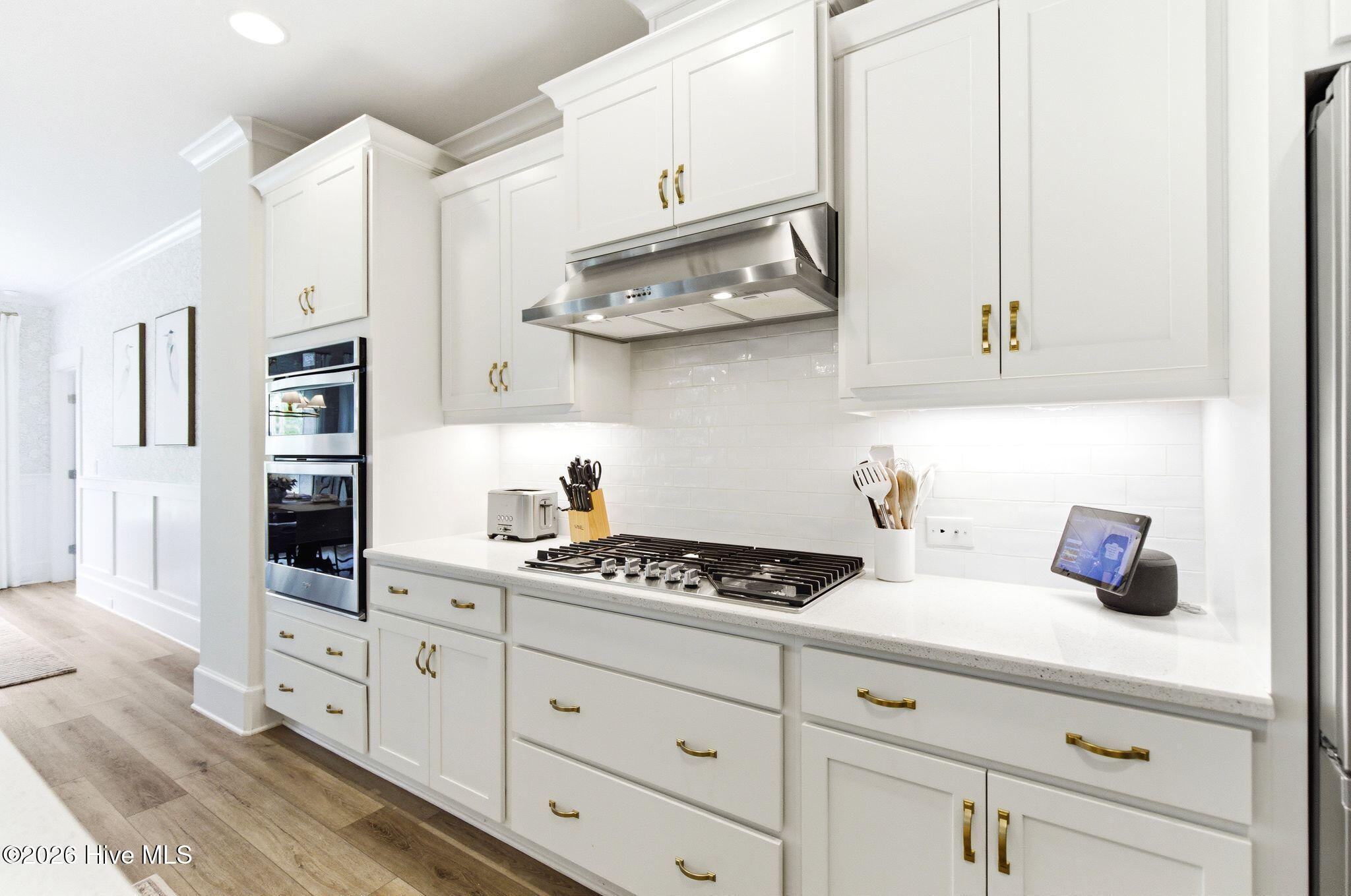 100566081 | Photo 10