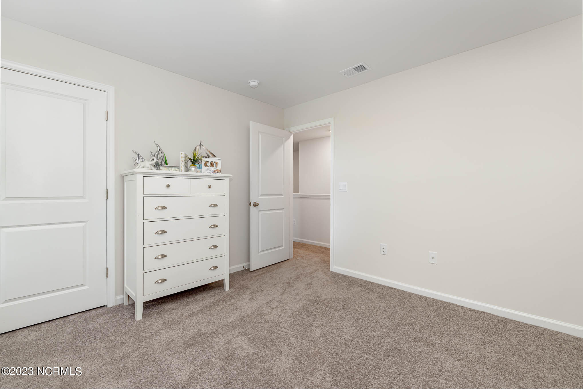 100553560 | Photo 29