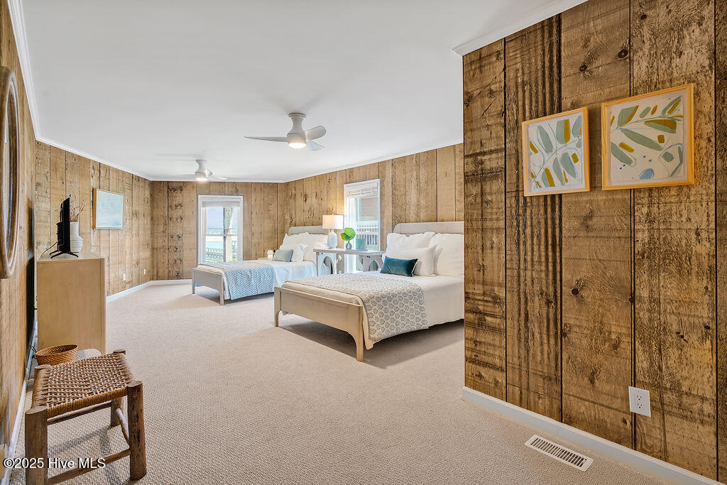 100508979 | Photo 88