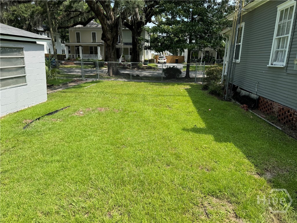 737 E 37th Street, Savannah, GA, 31401