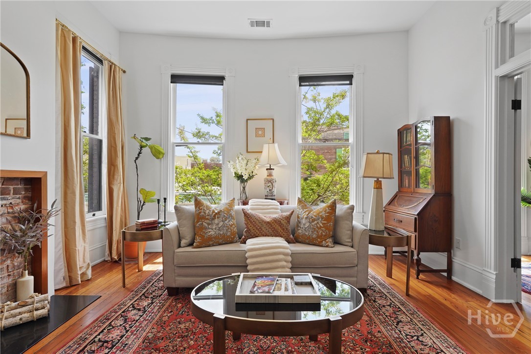 415 Whitaker Street, Savannah, GA, 31401