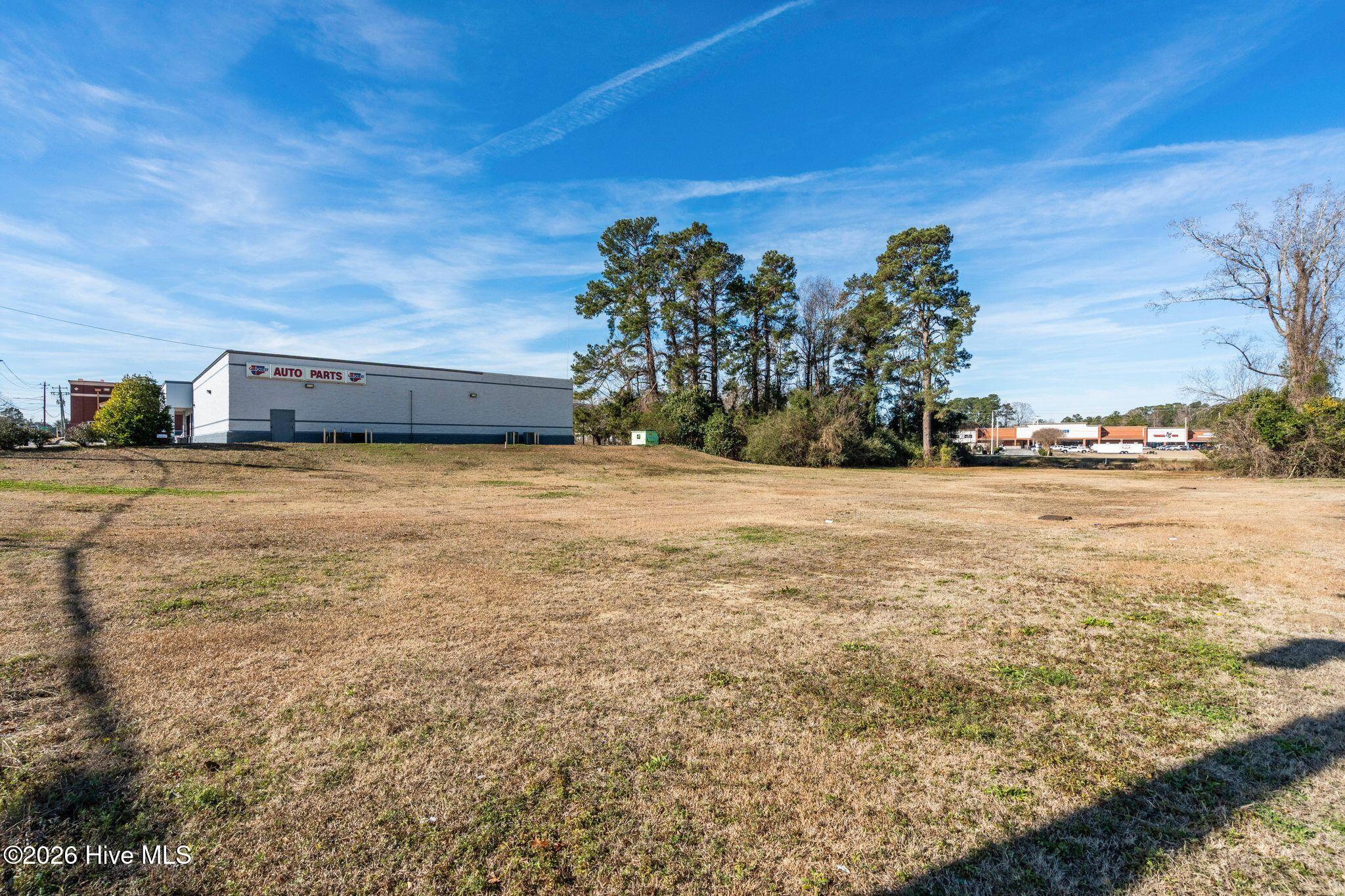 100550441 | Photo 58