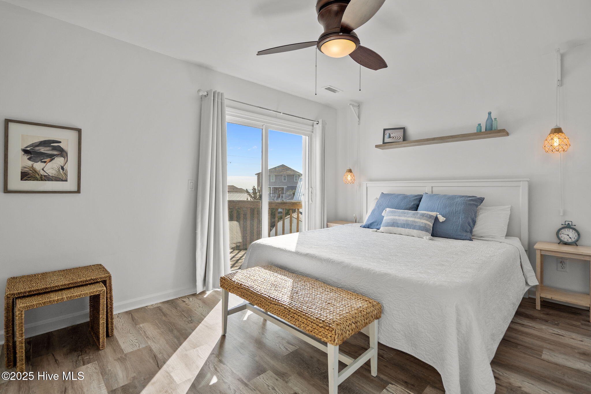 100531812 | Photo 24