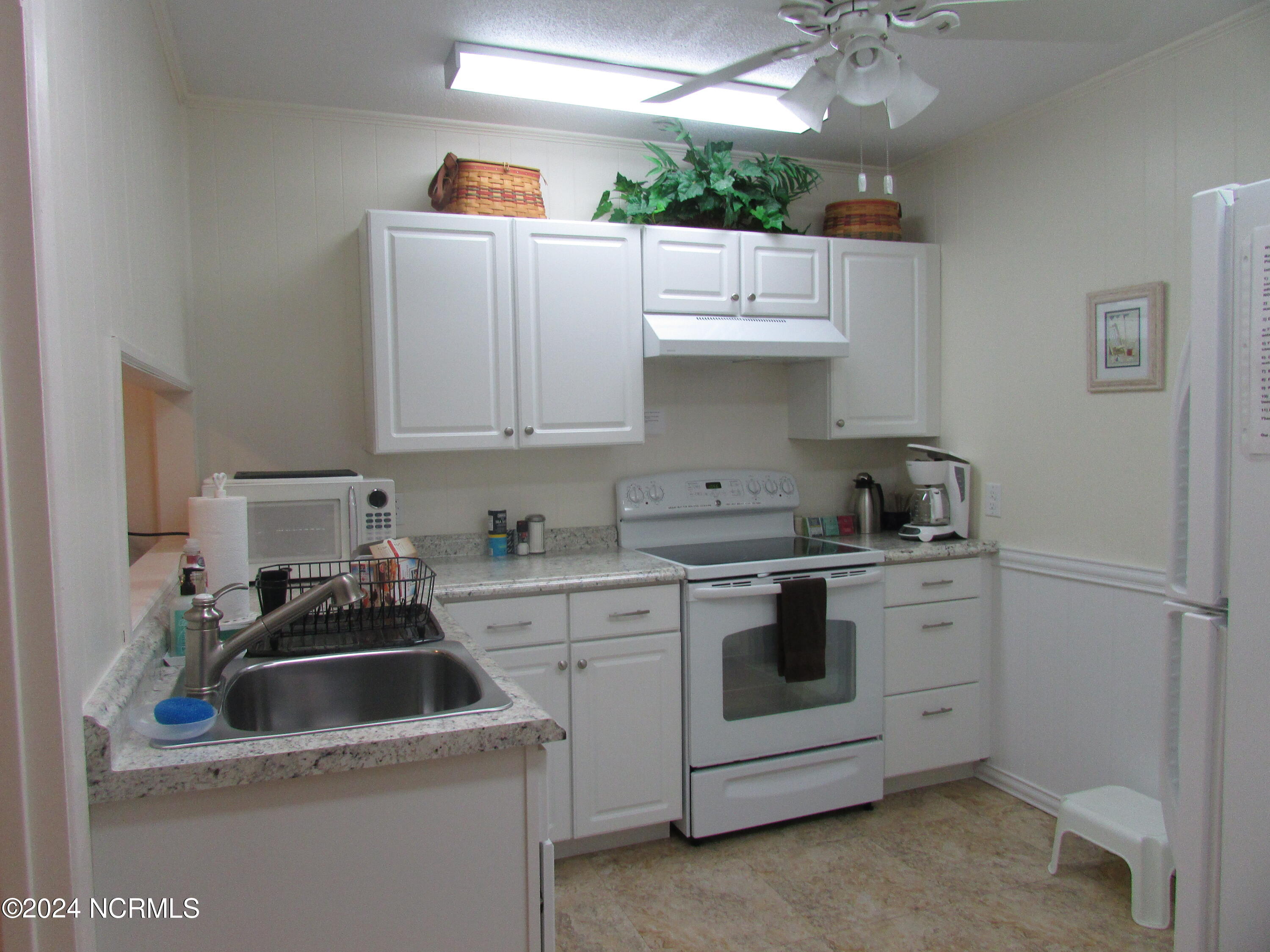 Exterior photo of 323 Front Street, Beaufort, NC 28516. MLS: 100583667