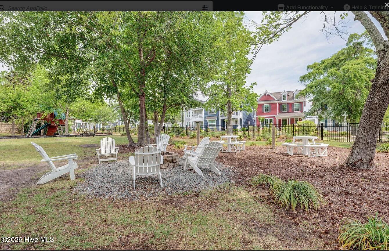 100548934 | Photo 28