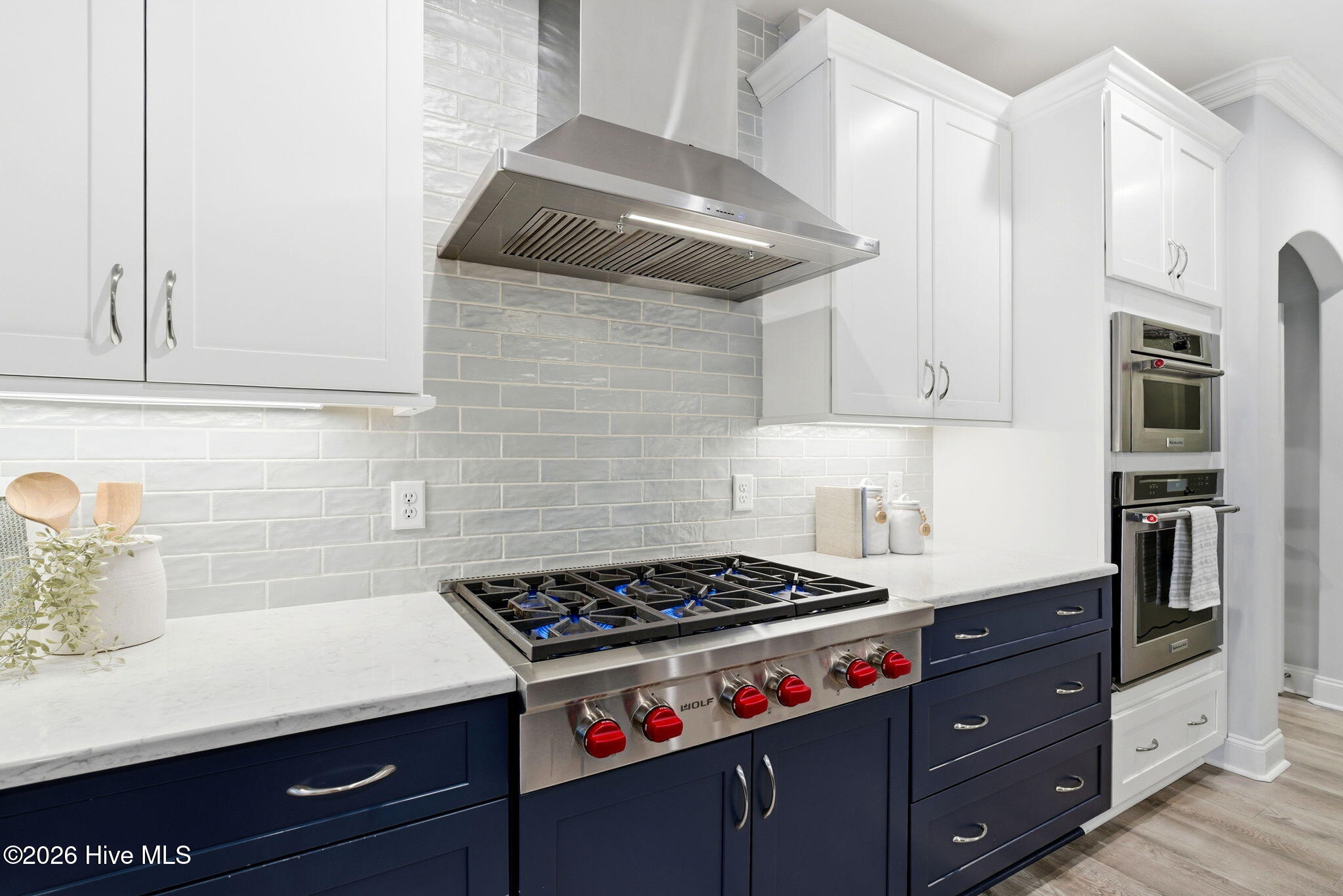 100555093 | Photo 16