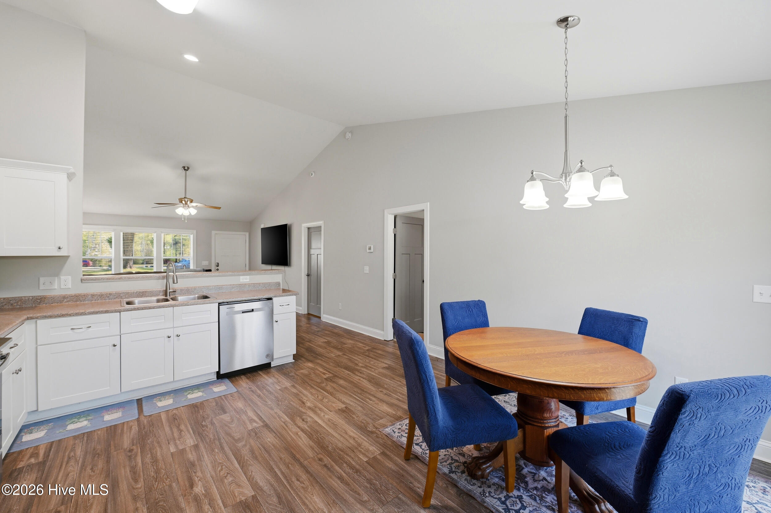 107 Milam Court, Burgaw, NC 28425 – photo 12: 12_107_milam_ct_012