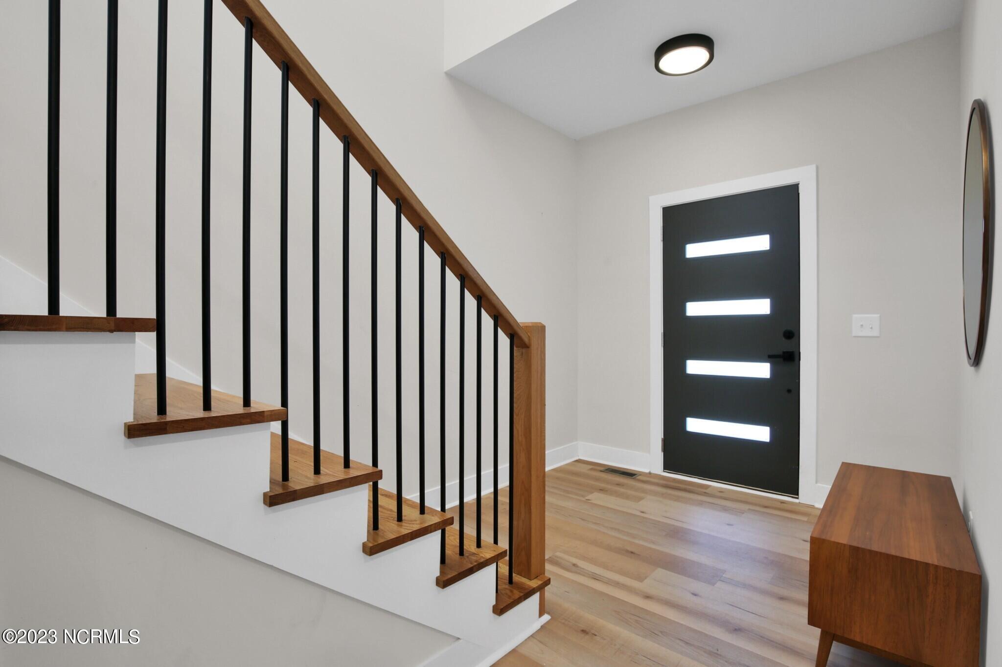 Photo 5 of Single family home for sale at 29 Minikahada Trl, Pinehurst, NC 28374 | MLS# 100600984 | Listing updated on 2026-09-04