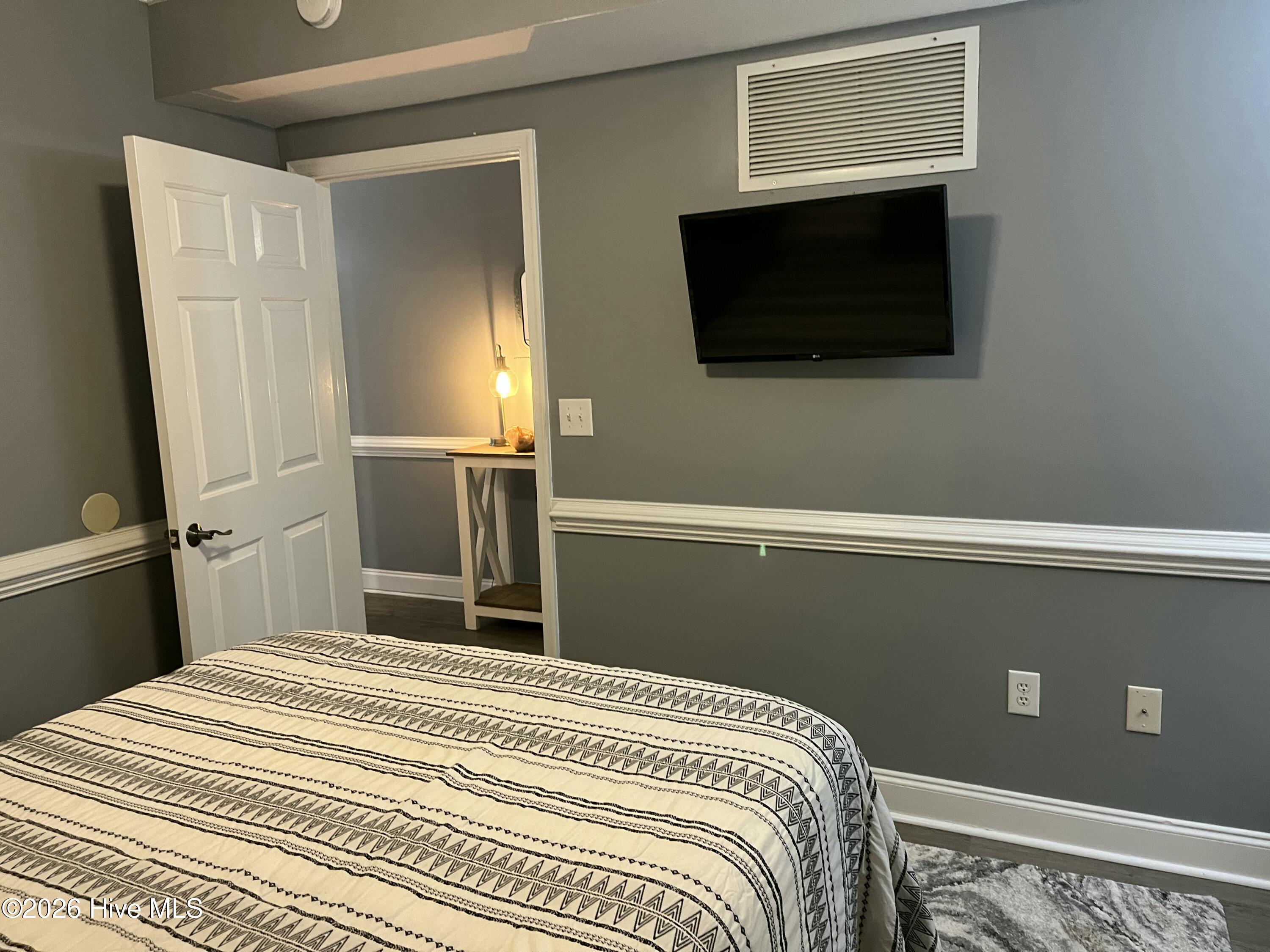 100533151 | Photo 24