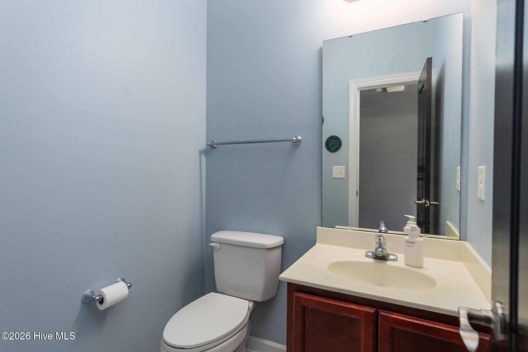 100565163 | Photo 10