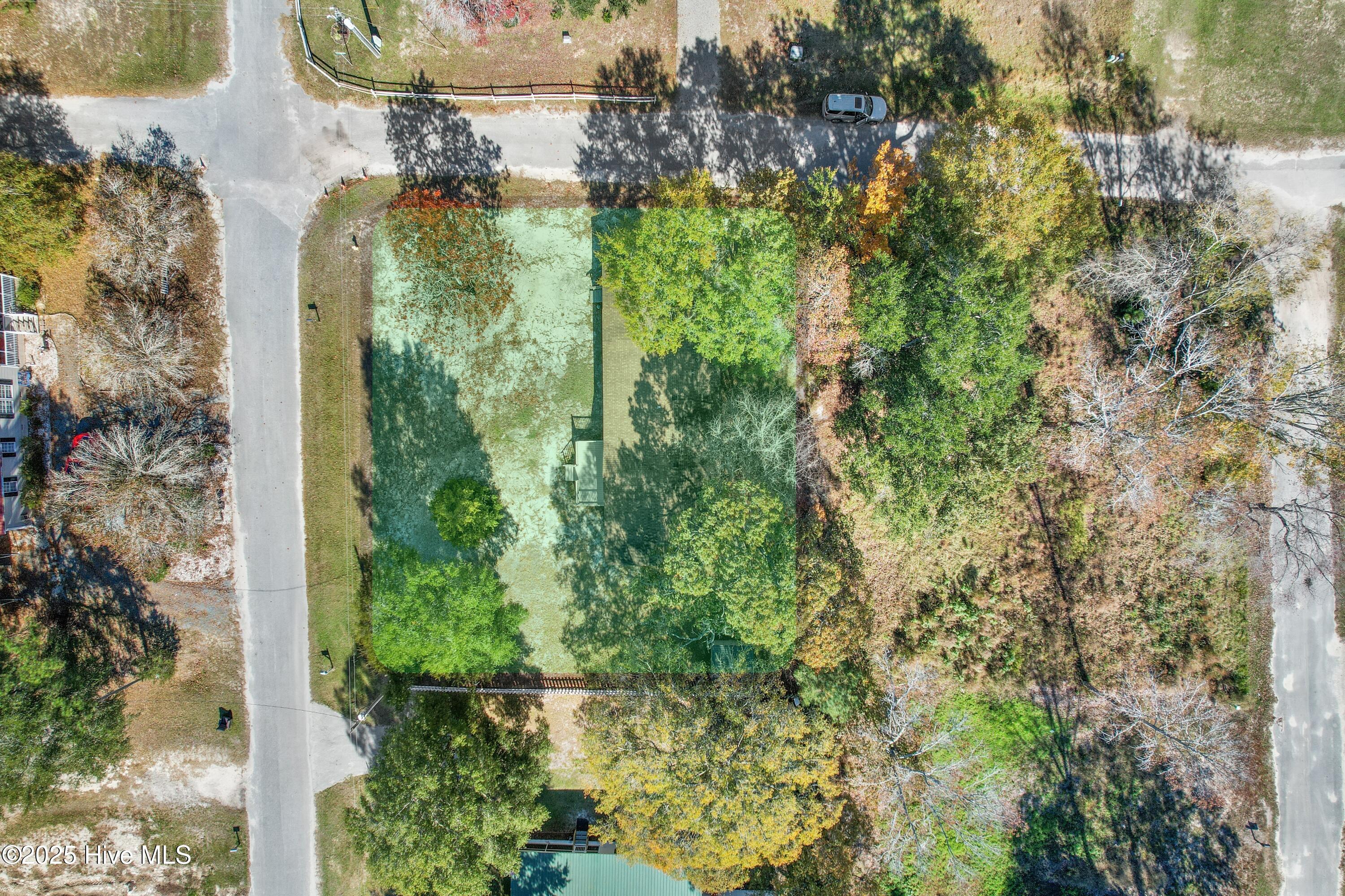 100541148 | Photo 37