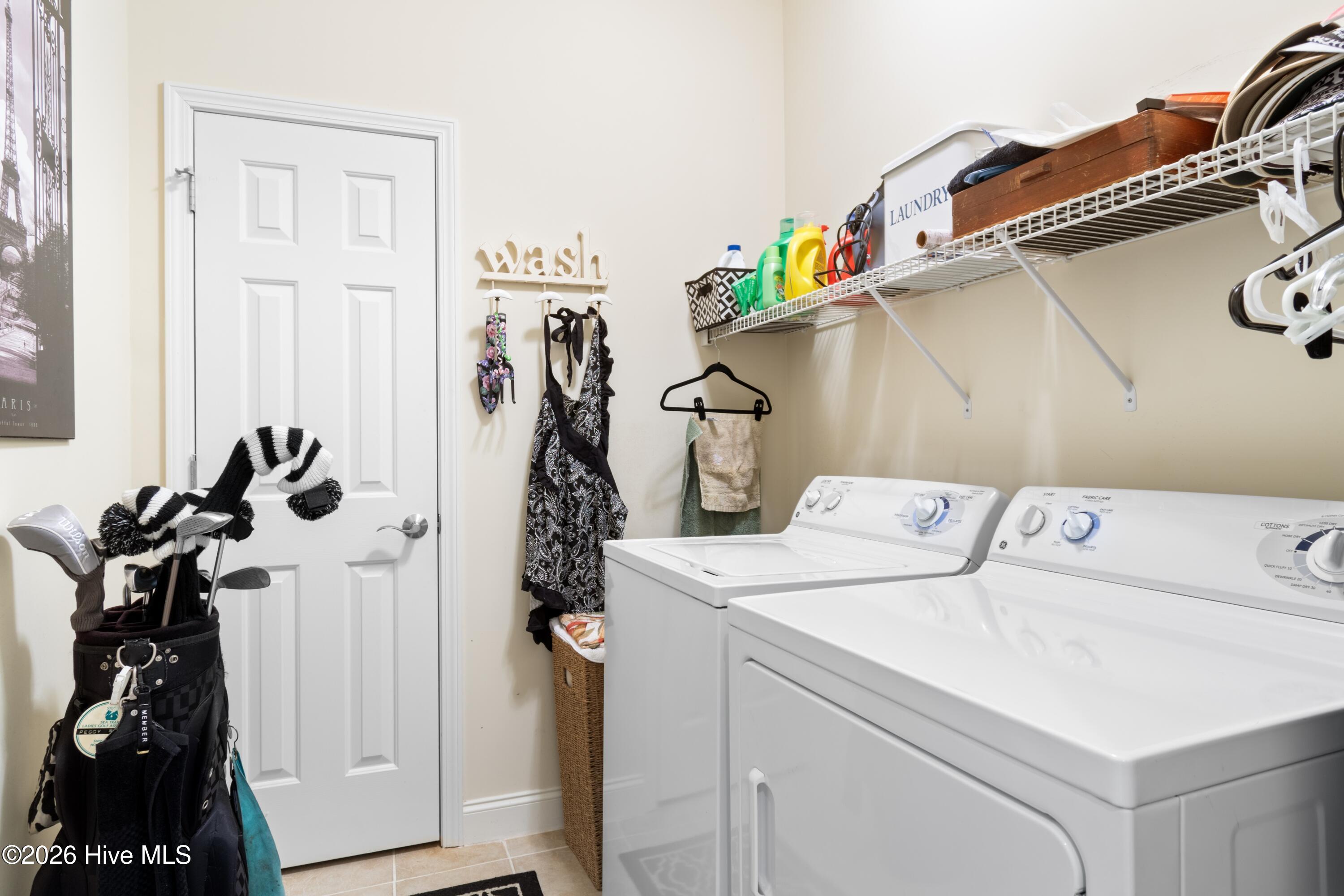 100540219 | Photo 27