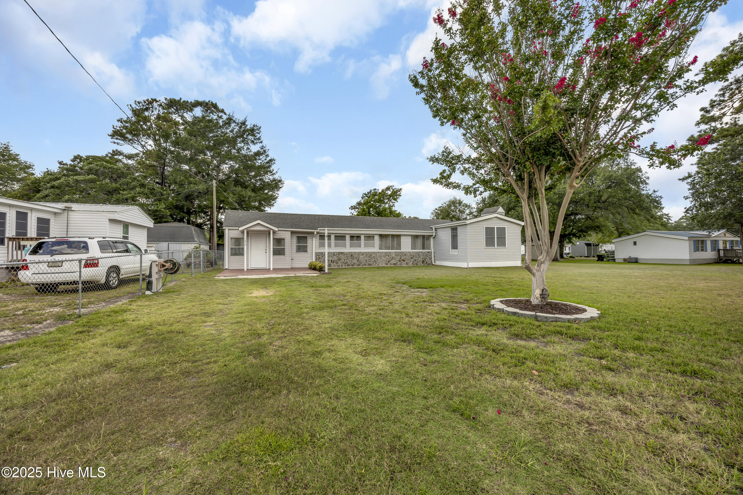 Homes for sale in Ocean Isle Beach, NC | 1656 Seagull Way Sw, Ocean Isle Beach, NC 28469 | MLS# 100520708