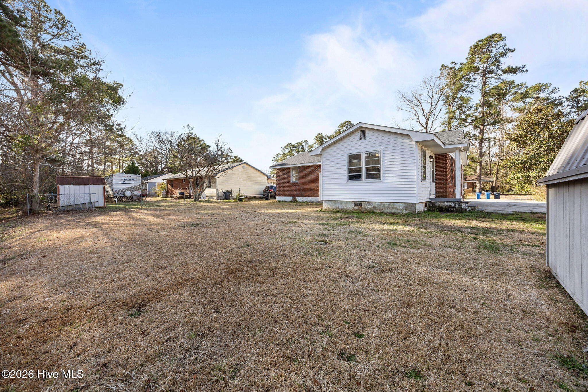 100555911 | Photo 39