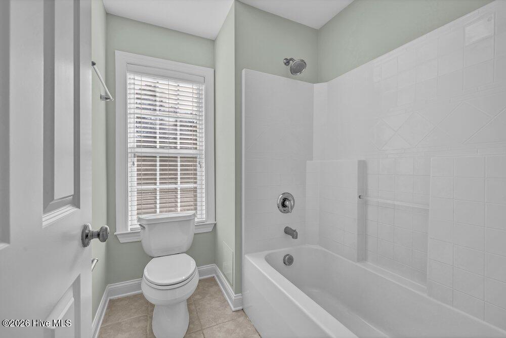 100552840 | Photo 26