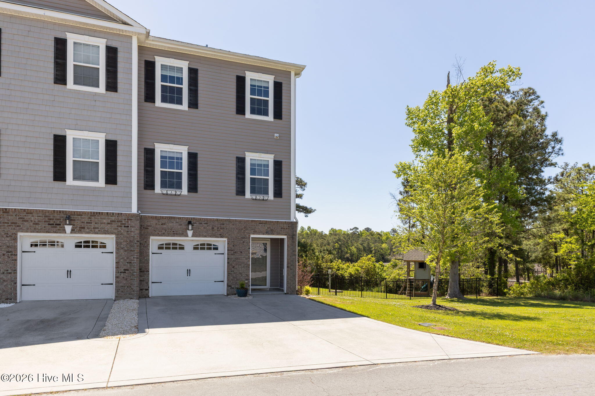 400 Garland Shores Drive,Hubert
