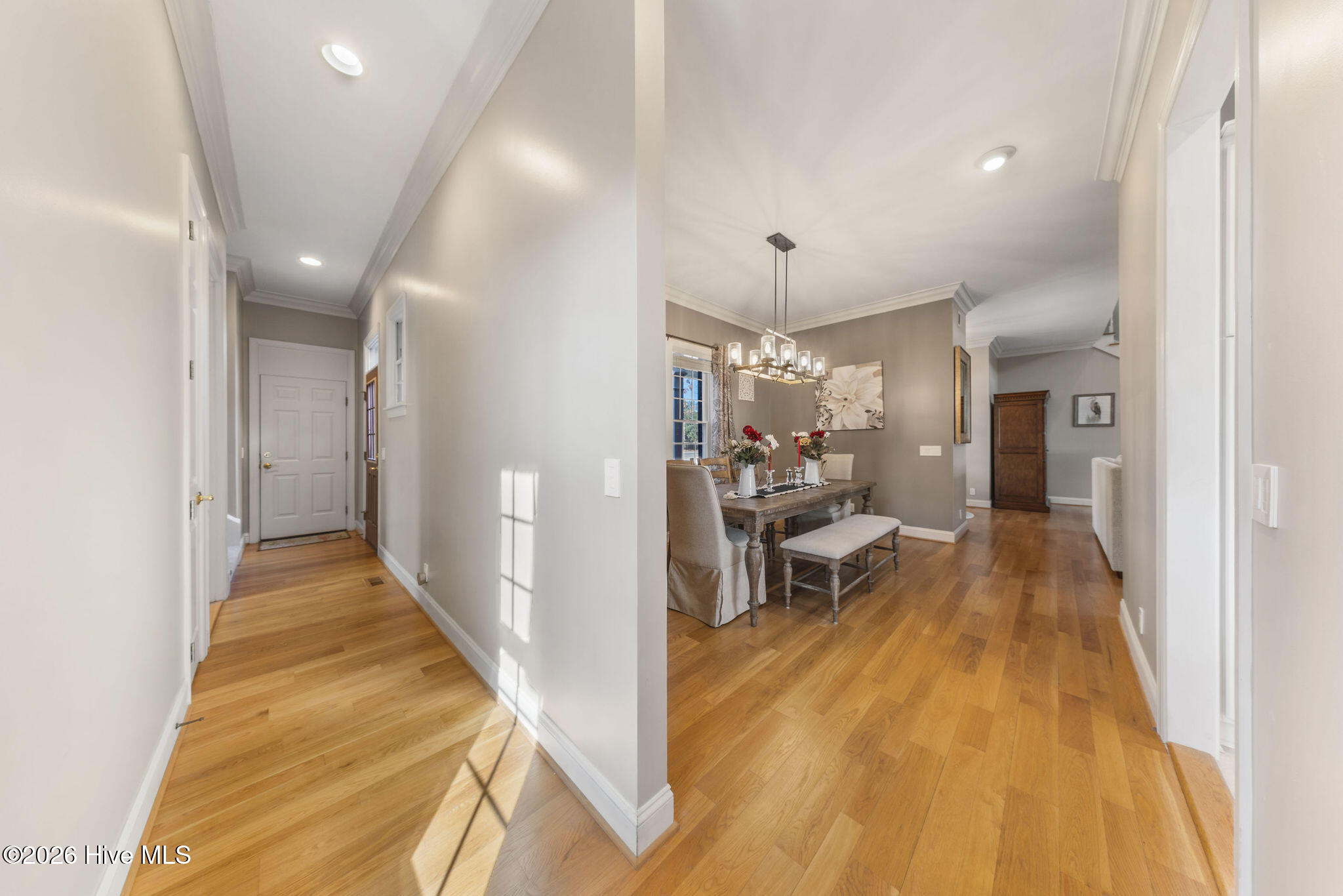 100553597 | Photo 56