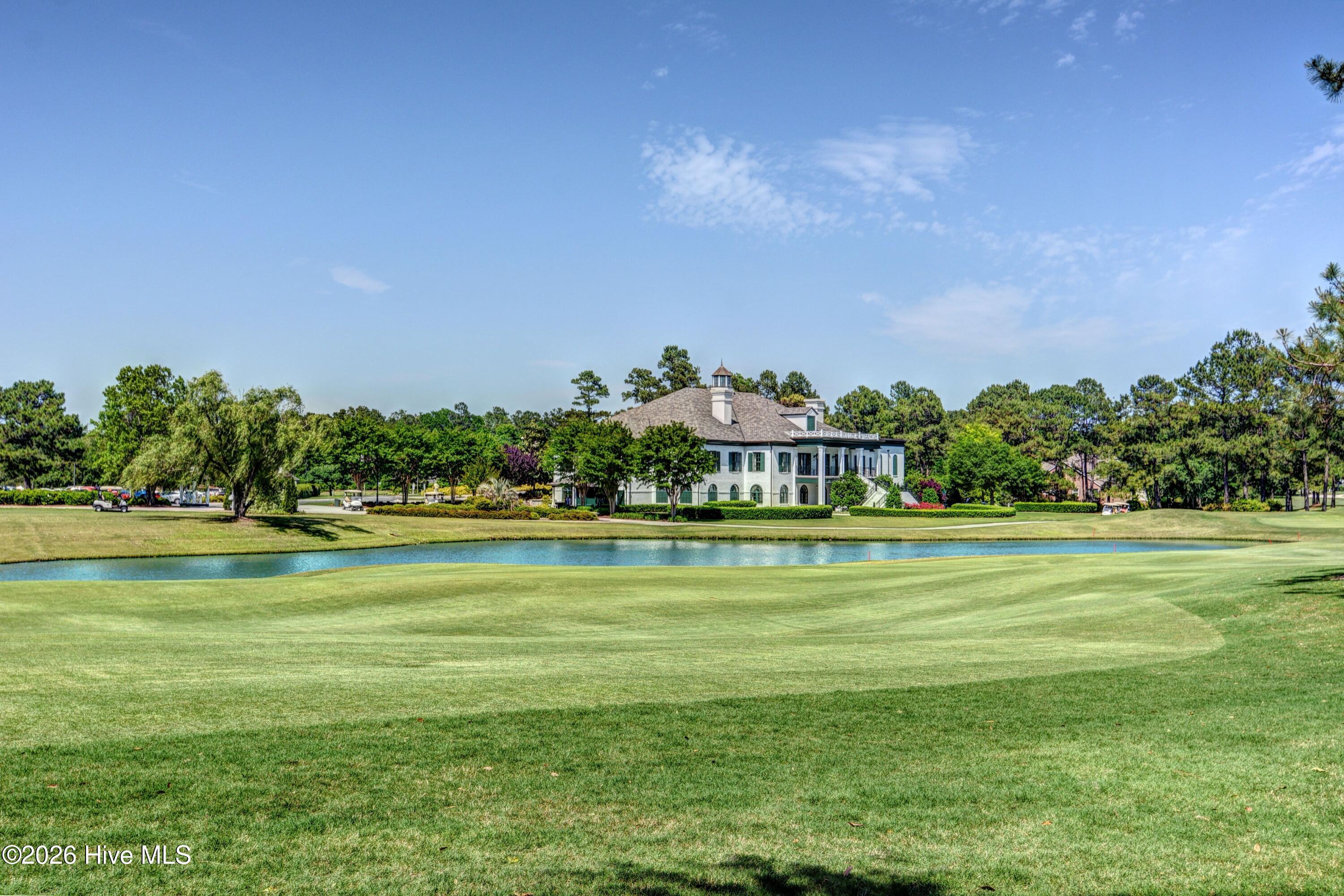 100548957 | Photo 59