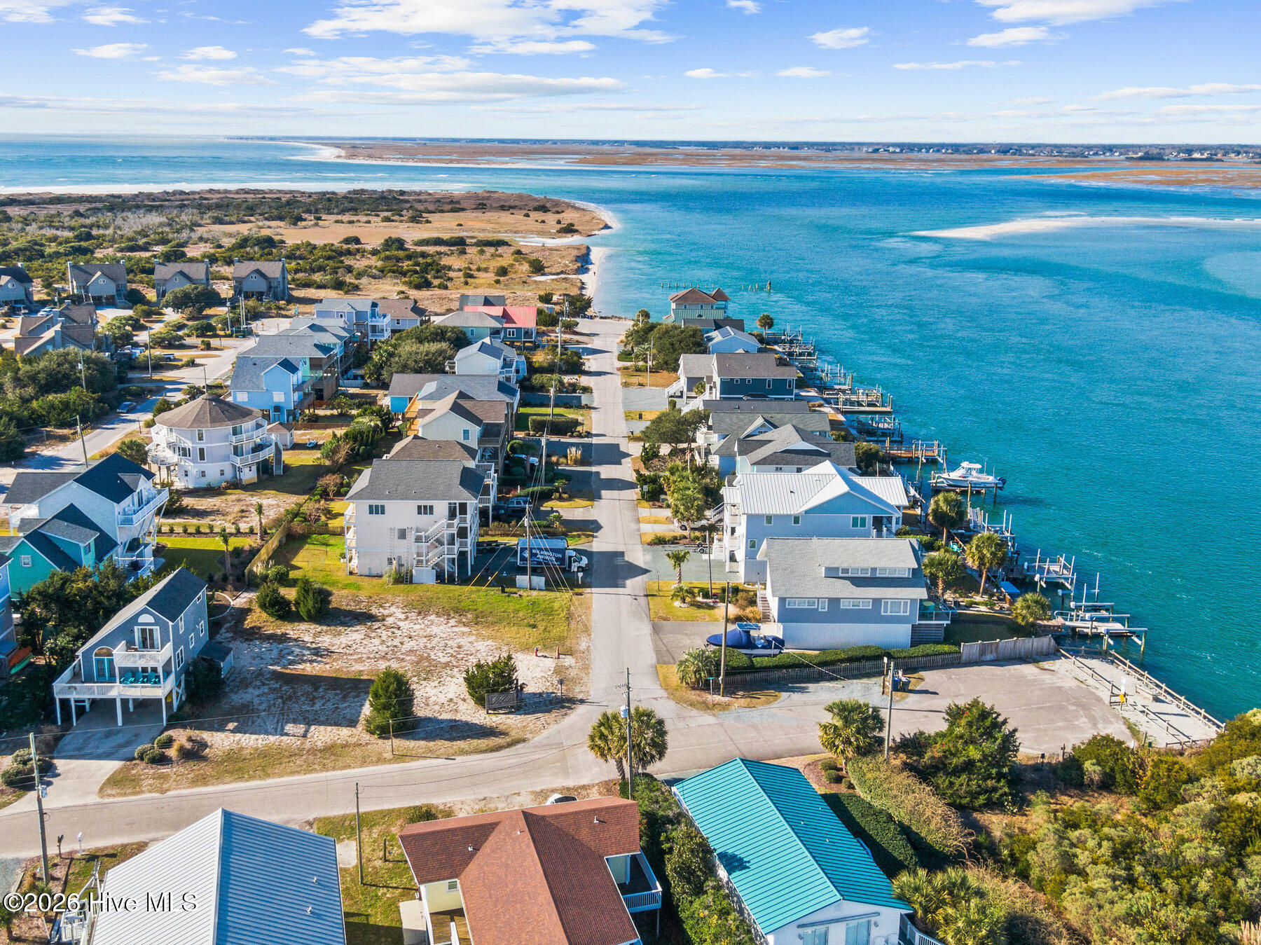 100547796 | Photo 15