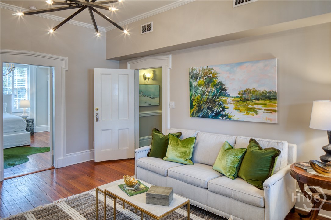 108 W Jones Street, Savannah, GA, 31401