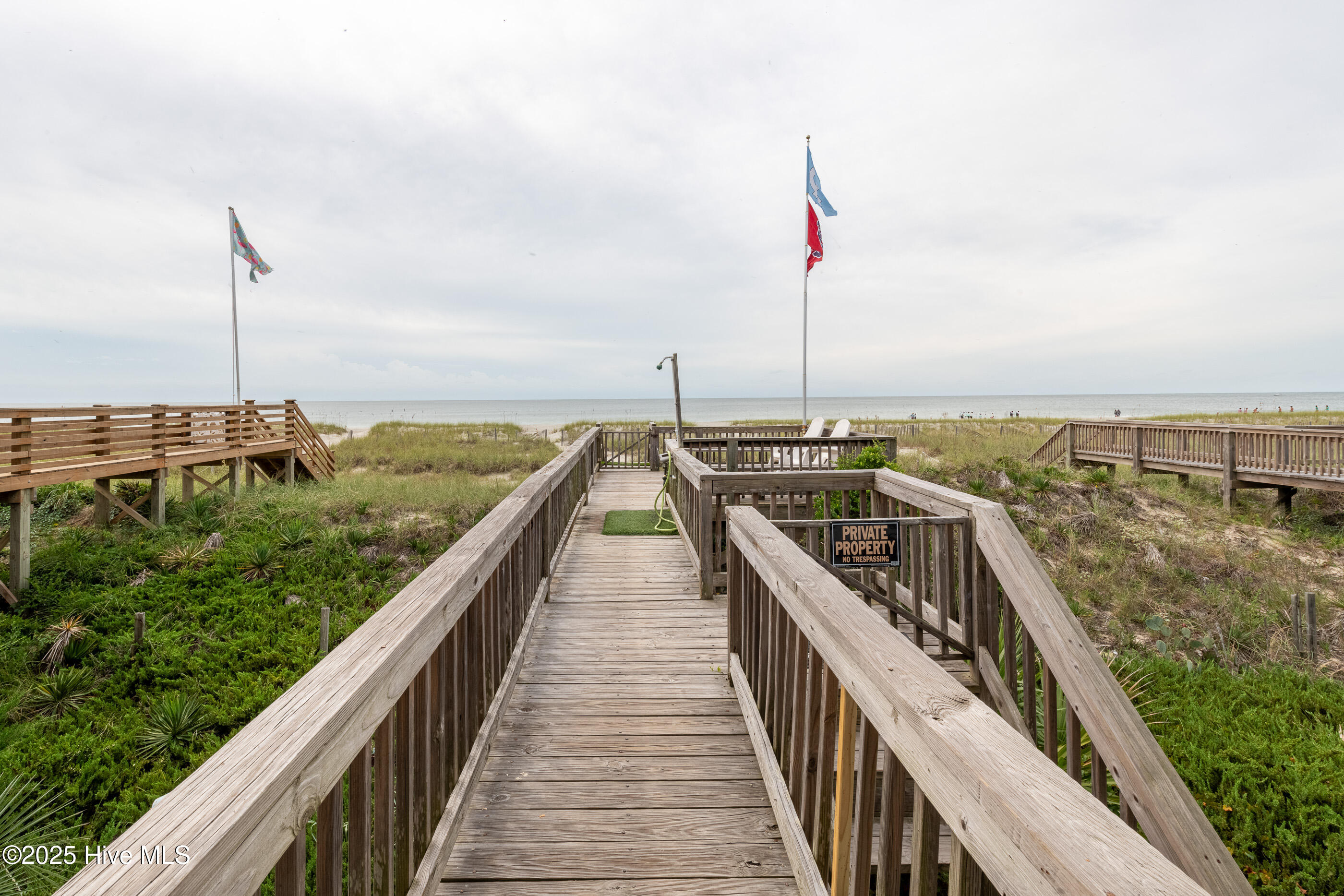 100530015 | Photo 12