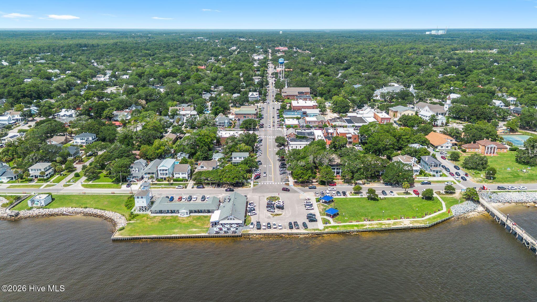 100567964 | Photo 14