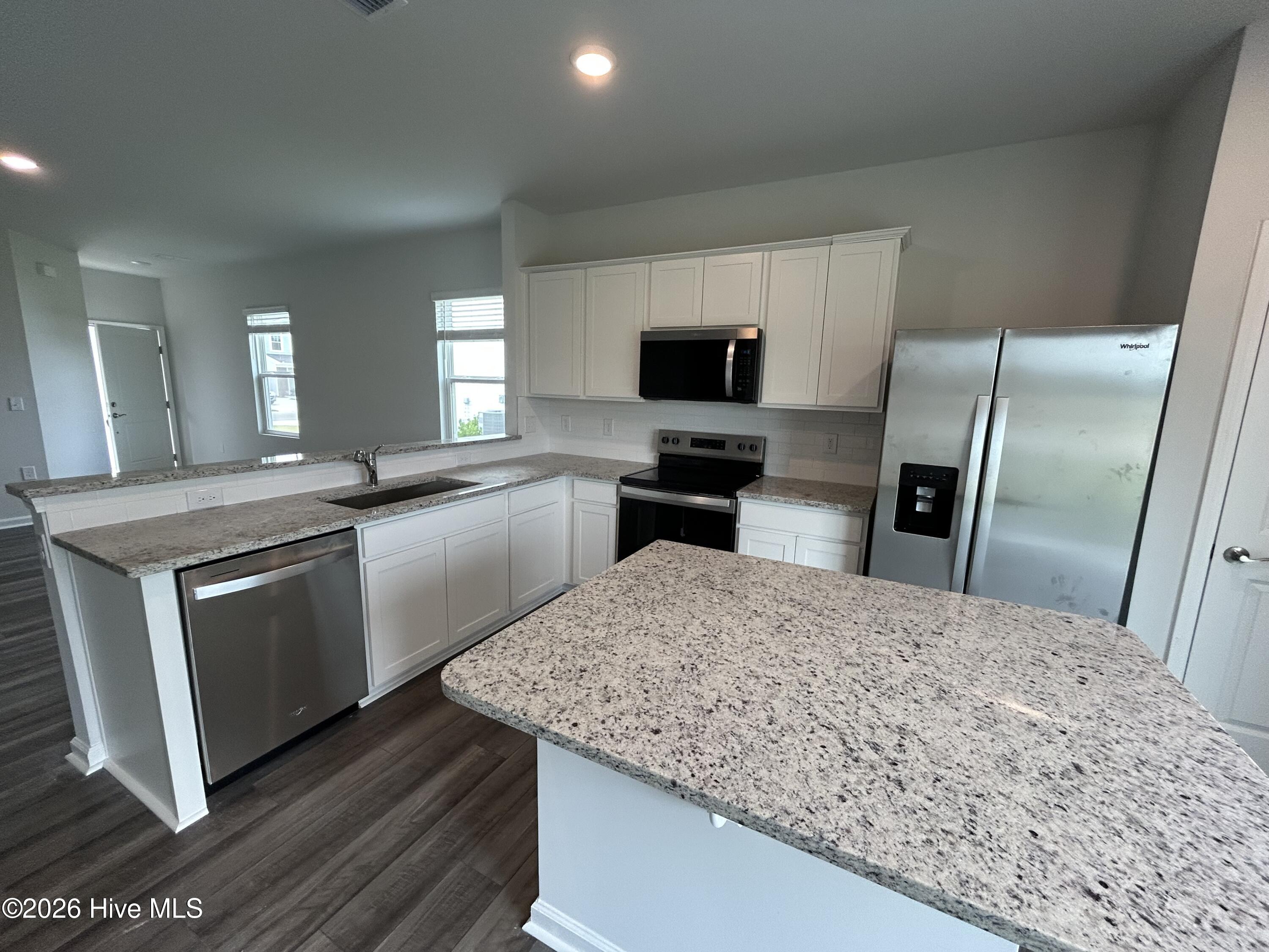 571 Coronado Avenue SE, Leland, NC 28451 – photo 4