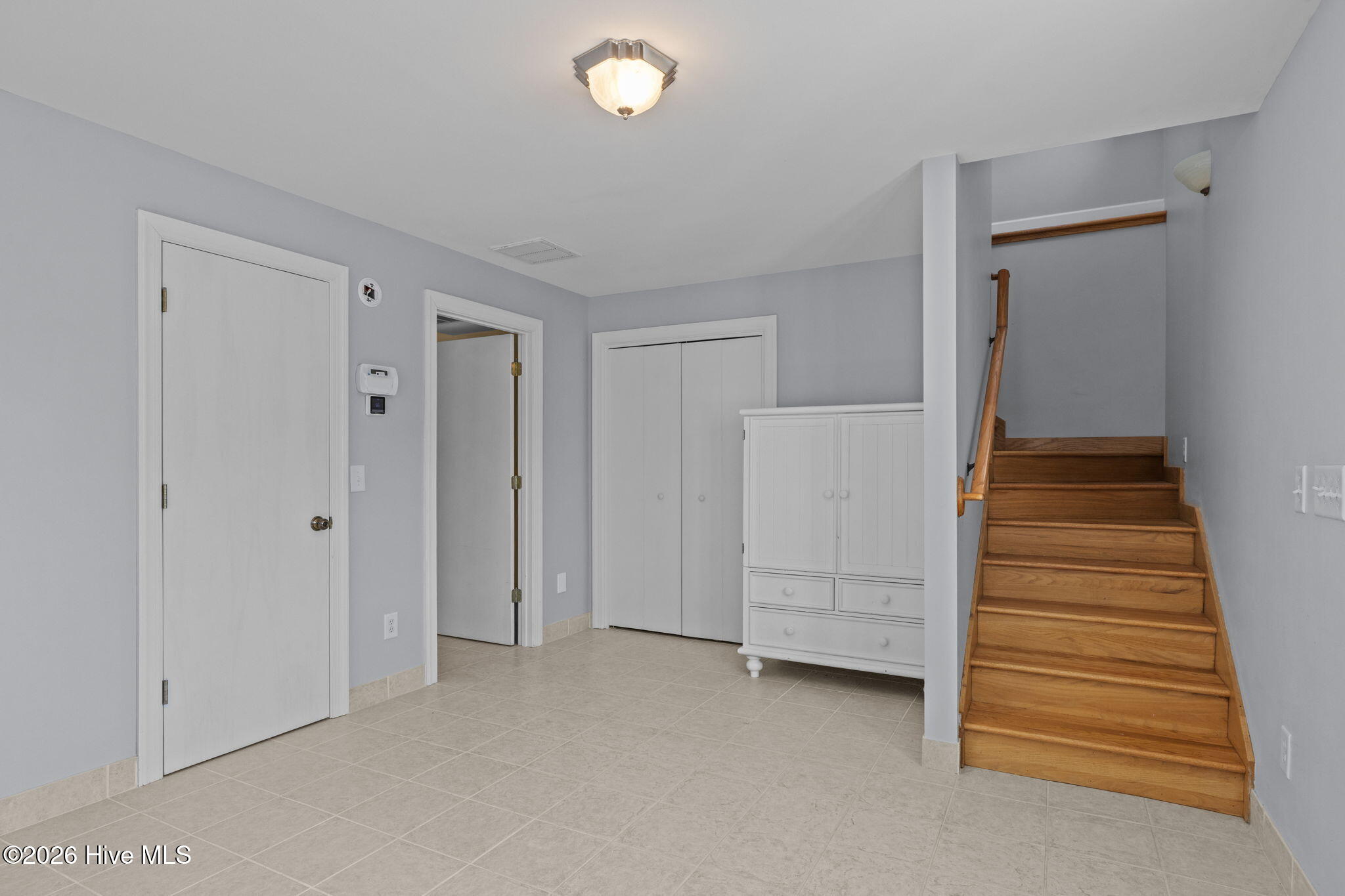 100554841 | Photo 32