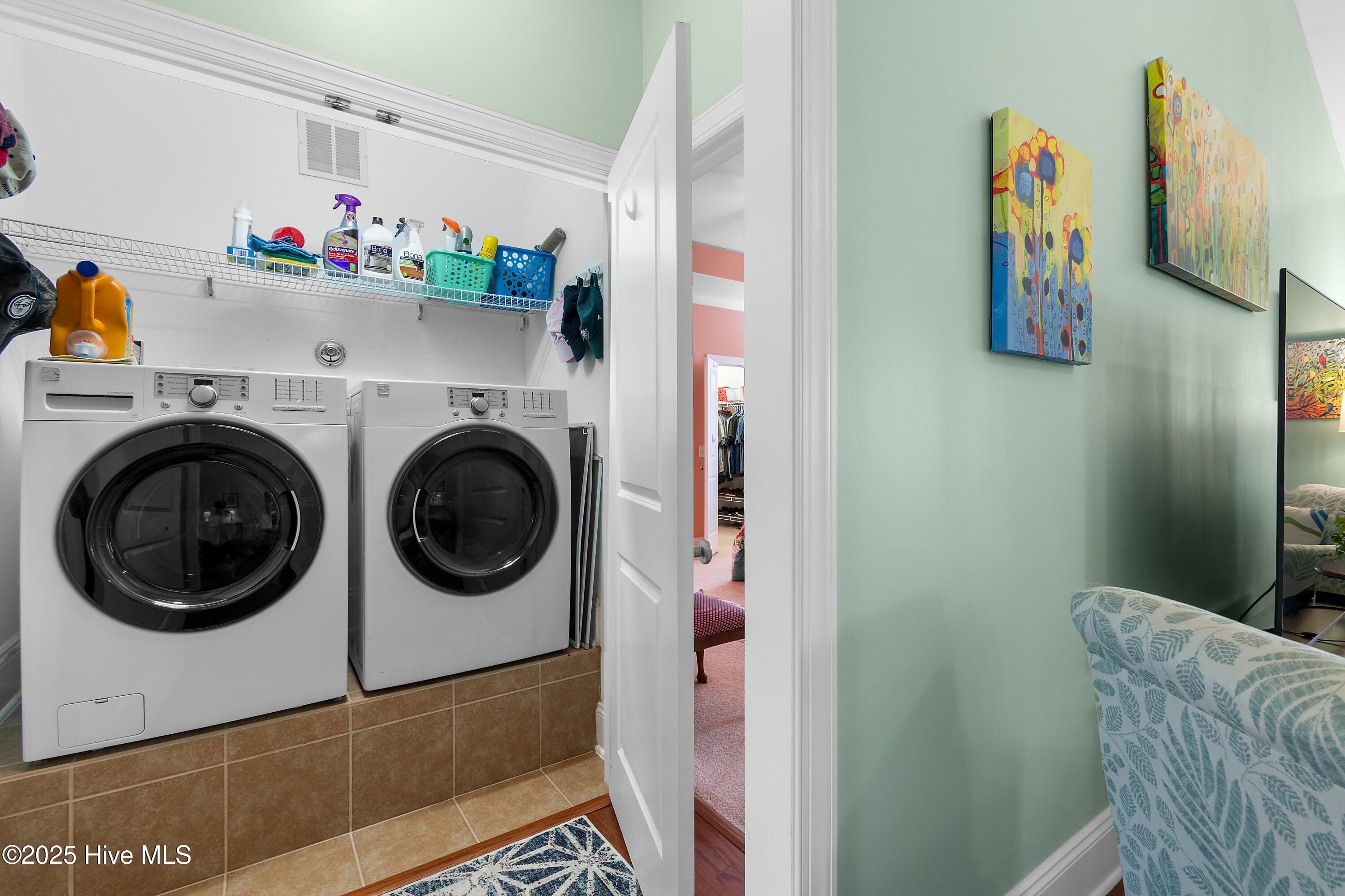 100538736 | Photo 25