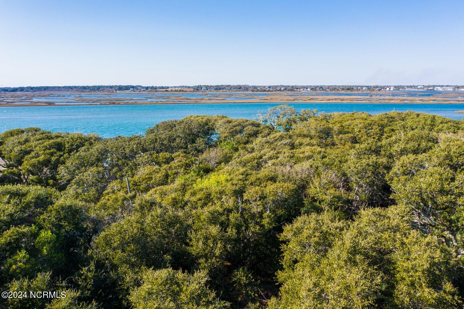 100565617 | Photo 12