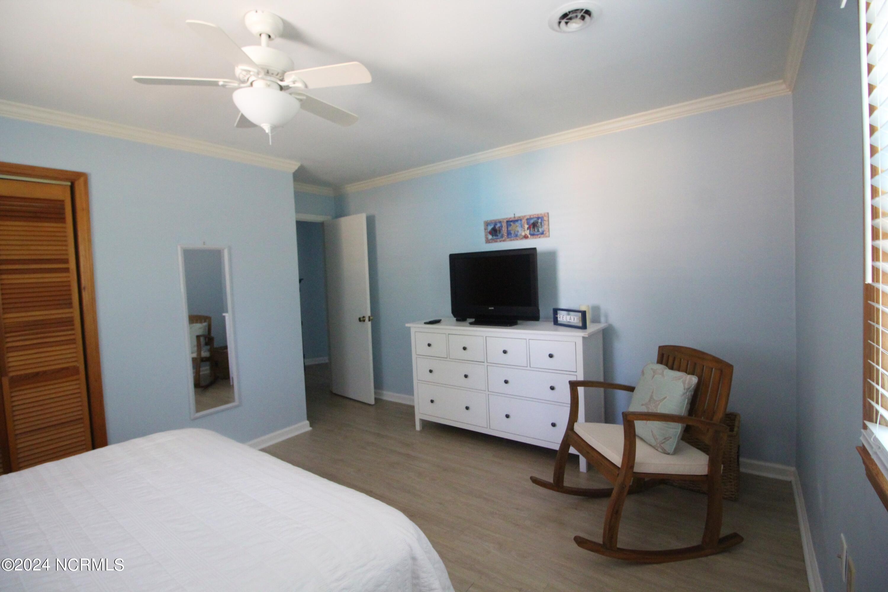 100551209 | Photo 13