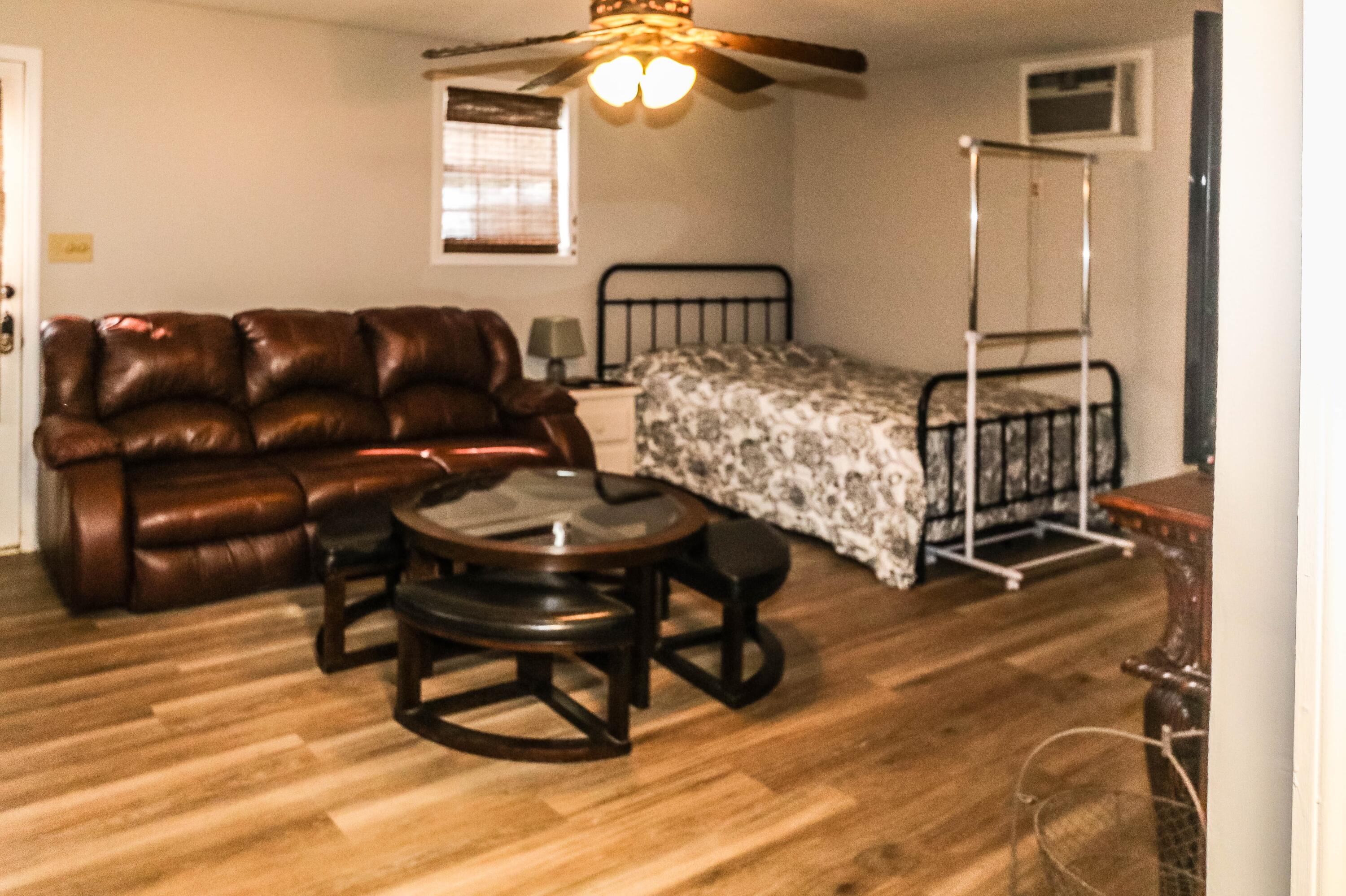 Undisclosed Address, Appling, GA, 30802