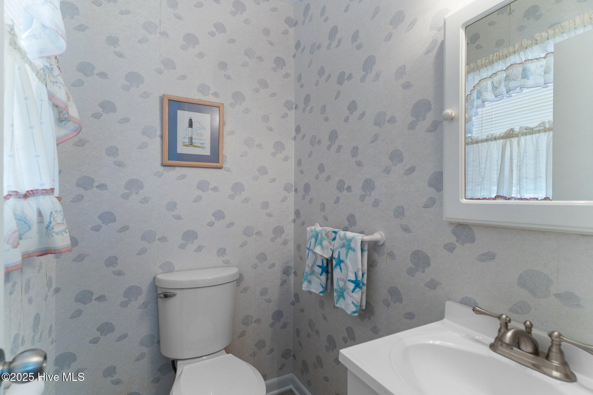 100494109 | Photo 17