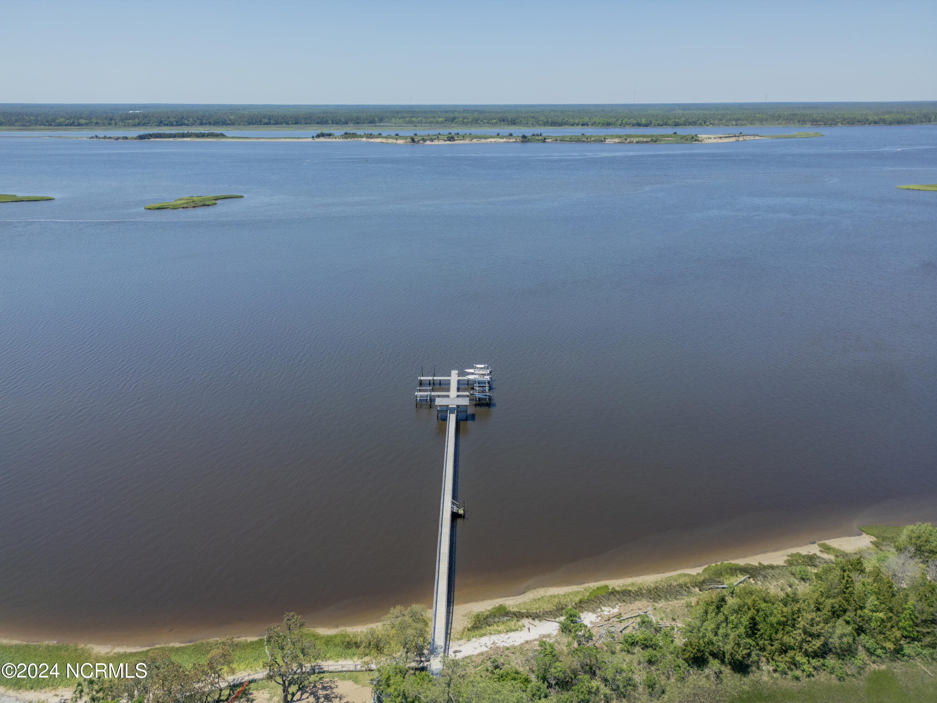 100440899 | Photo 11