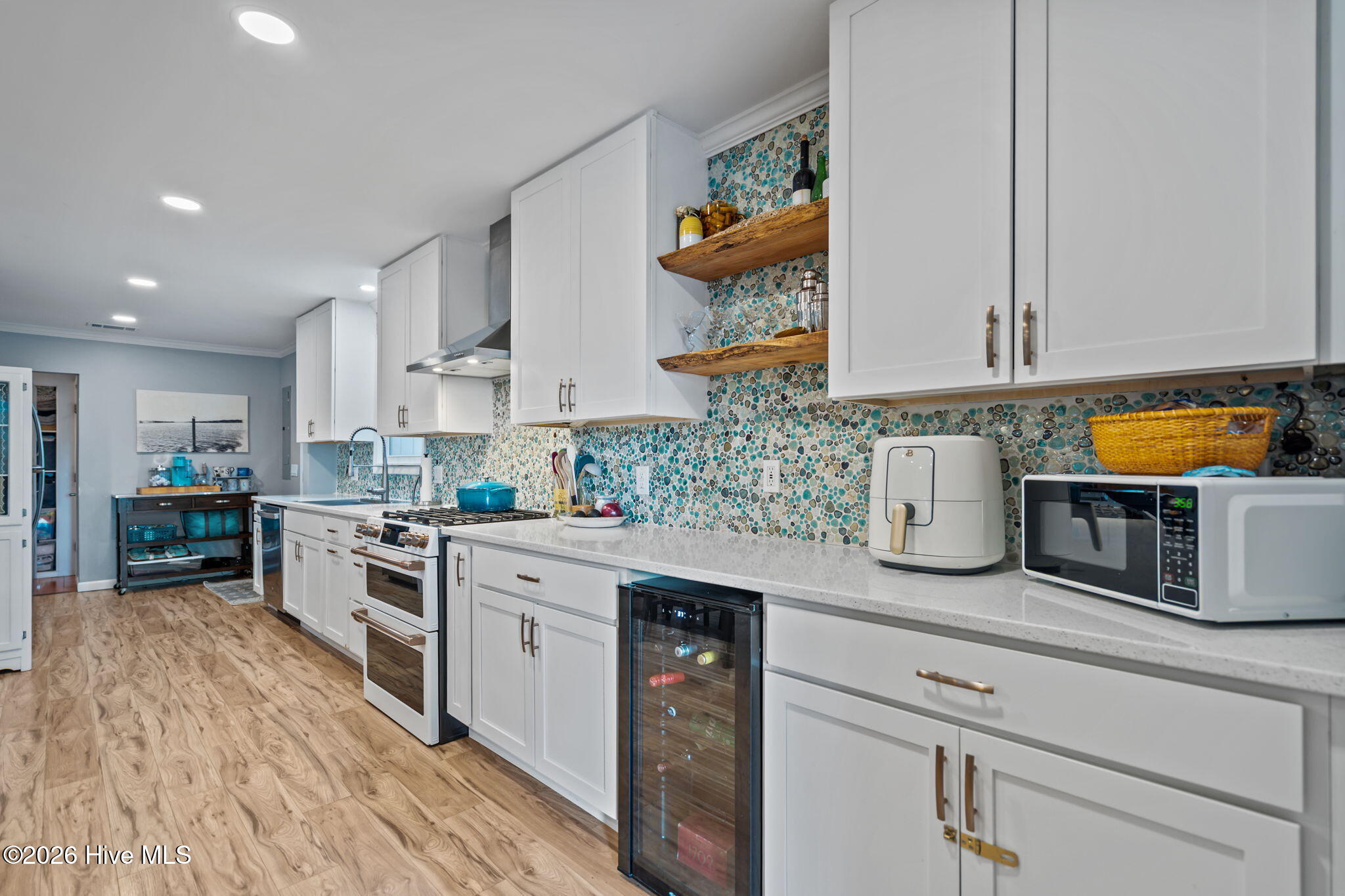 100564624 | Photo 11