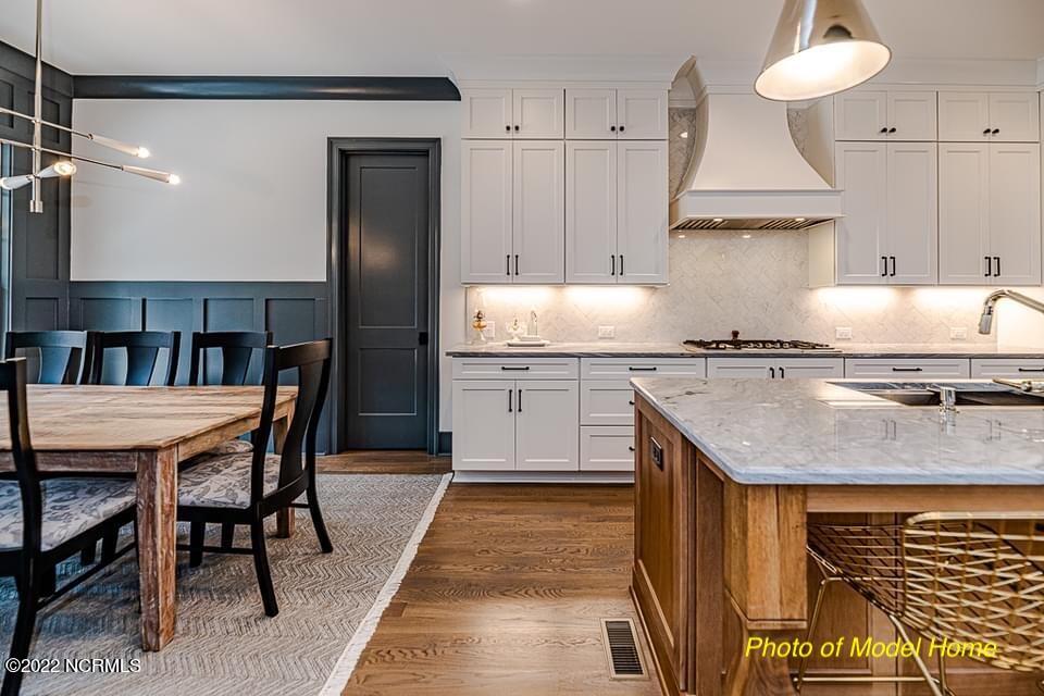 100506270 | Photo 10