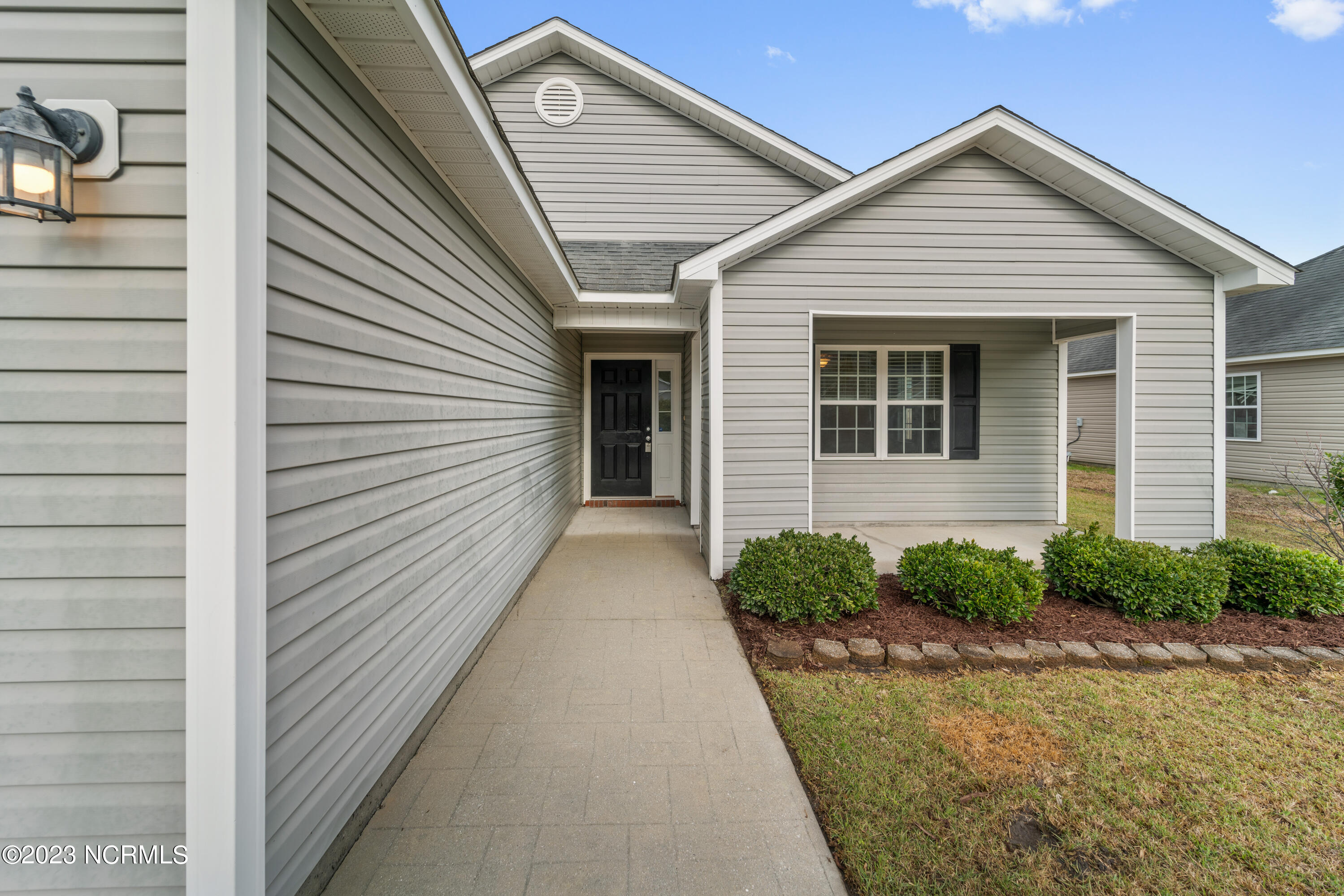 100564586 | Photo 21