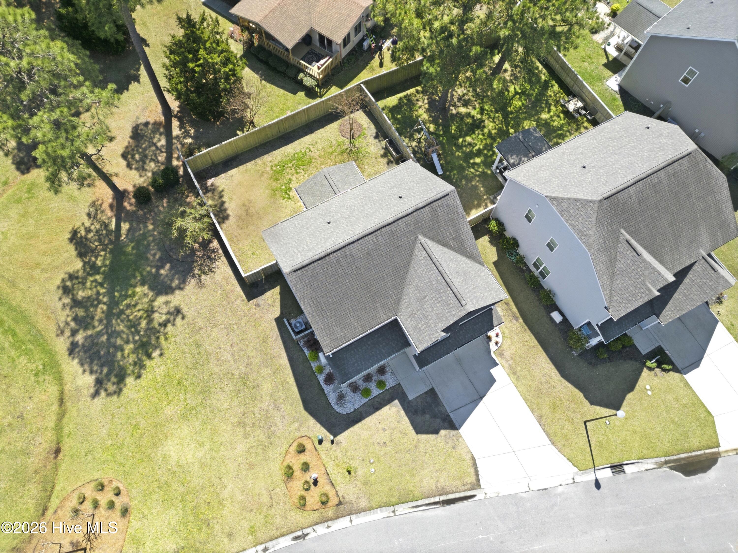 100561157 | Photo 64