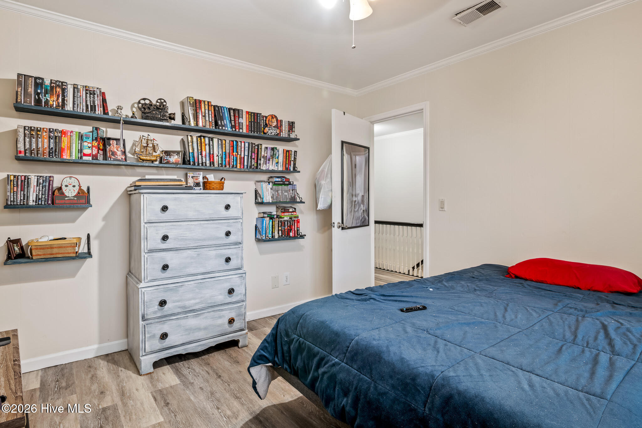 100552372 | Photo 25