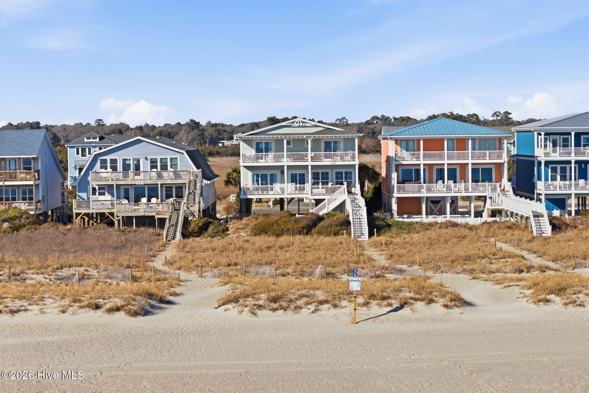 100555473 | Photo 60