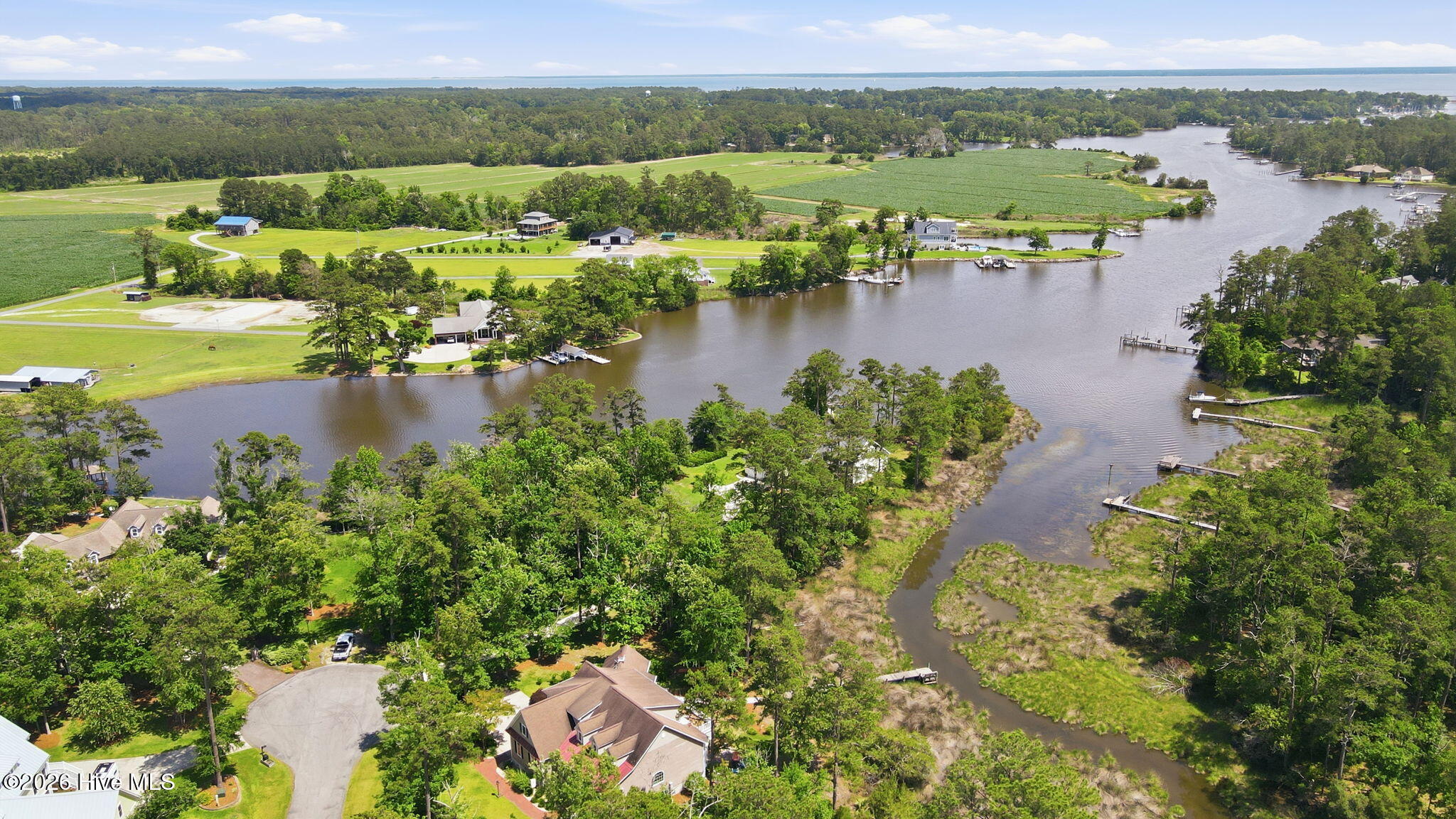 368 Winding Creek Drive,Oriental