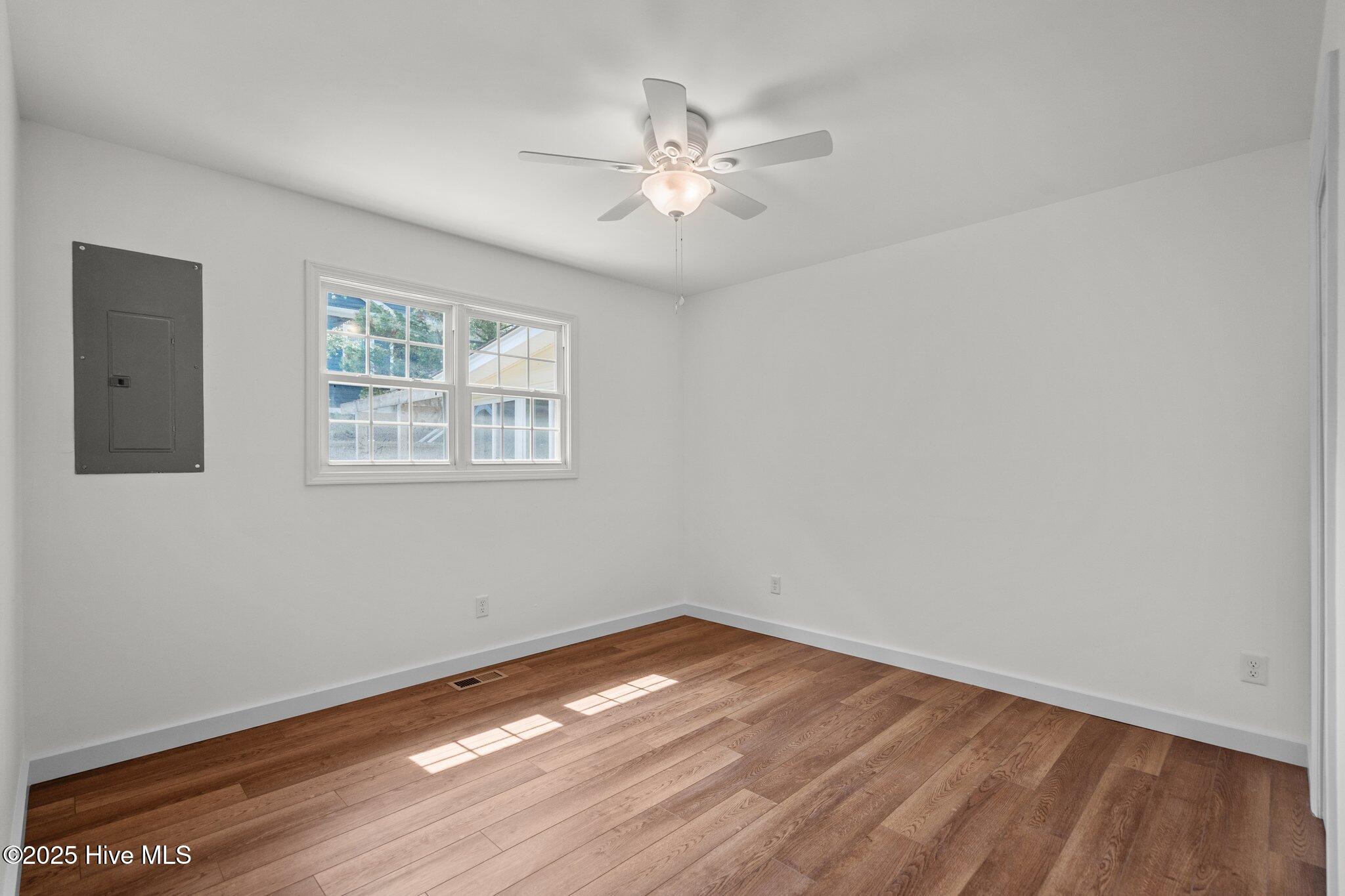 108 NW 29th Street, Oak Island, NC, 28465