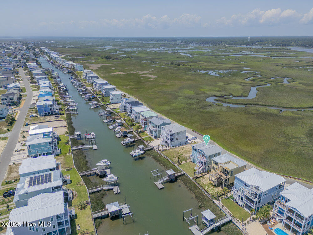 100509330 | Photo 59