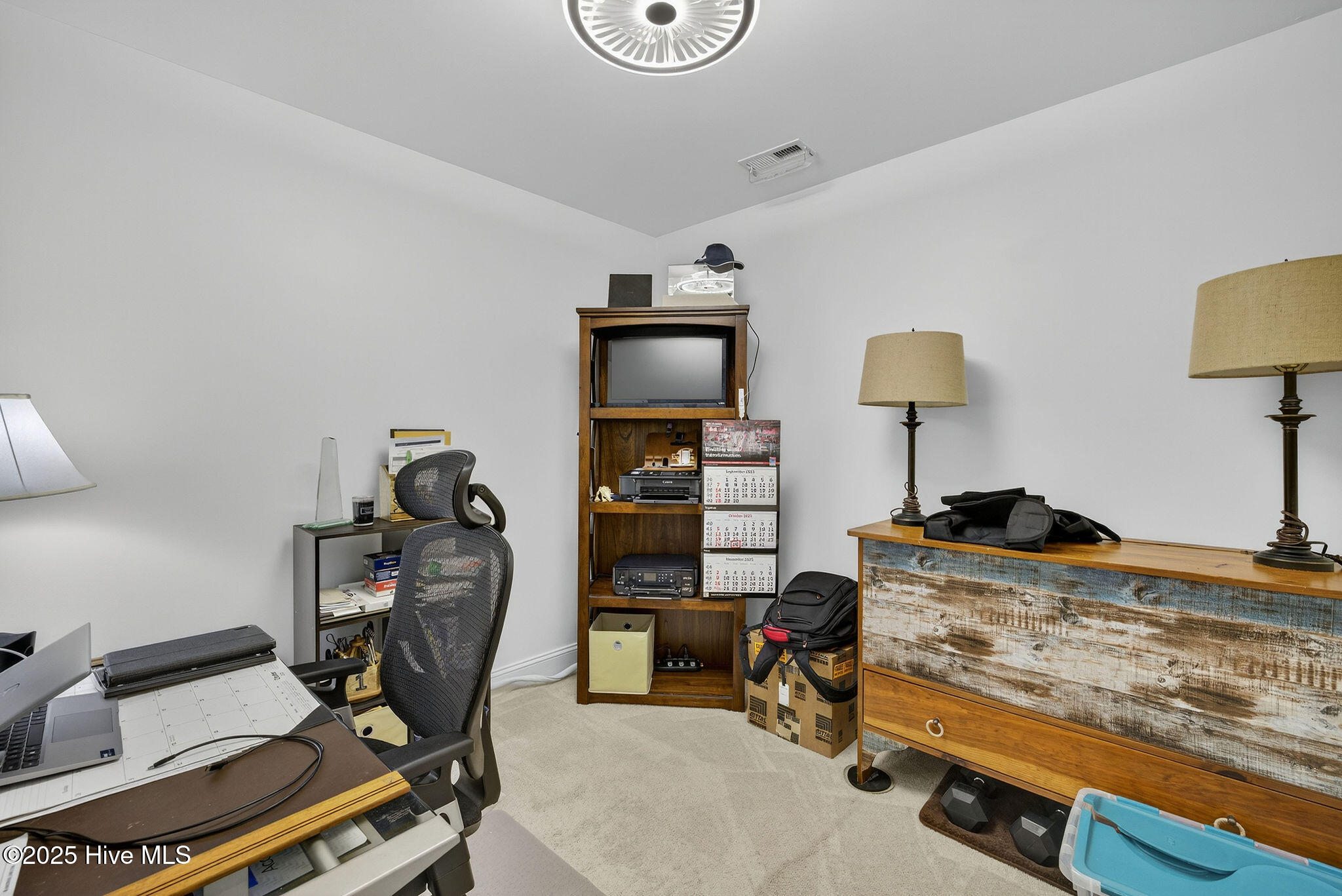 100538895 | Photo 30