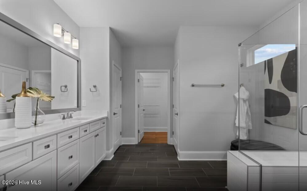 100557124 | Photo 16